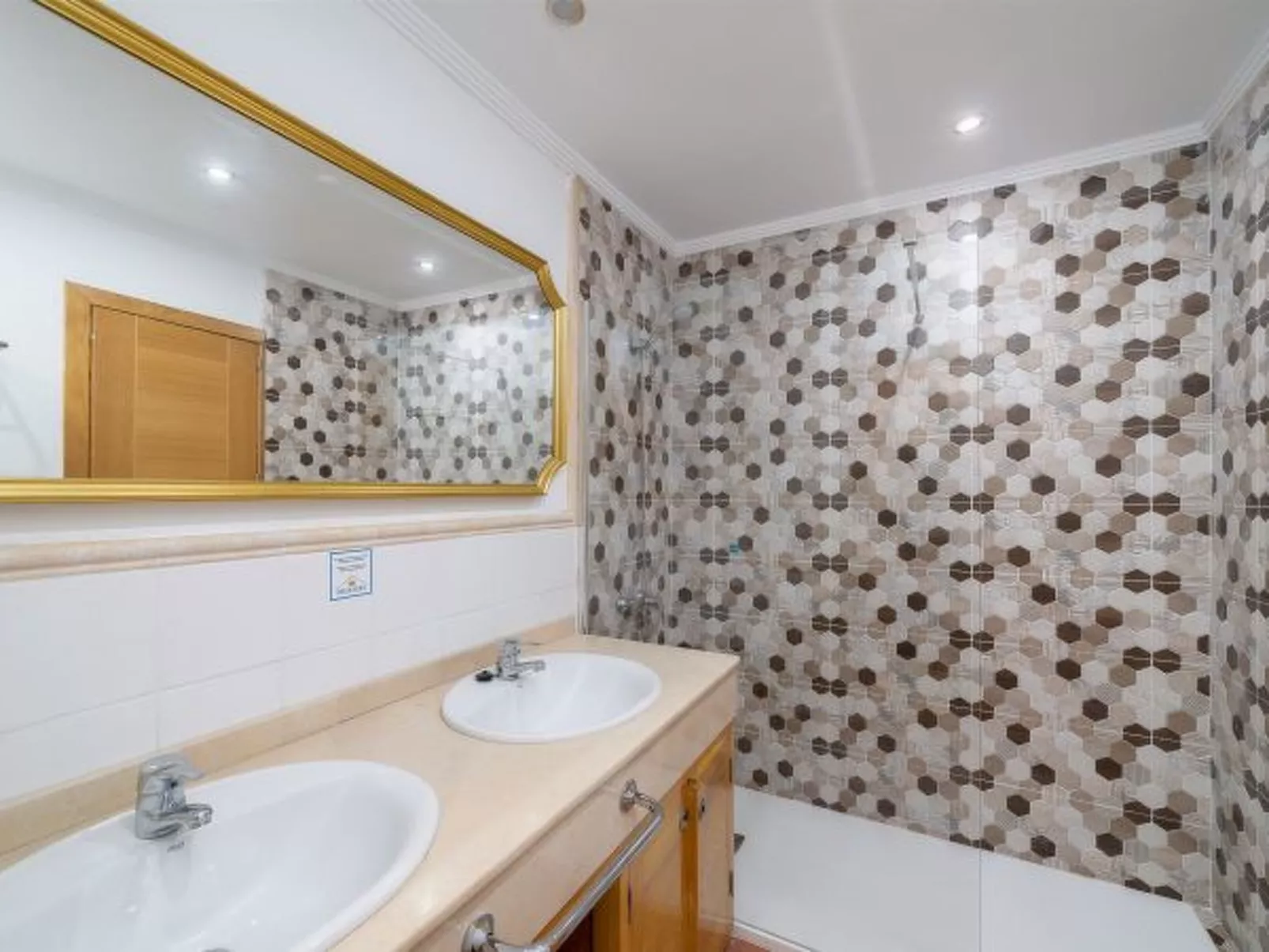 VILLA ALBA - Image-tags.info