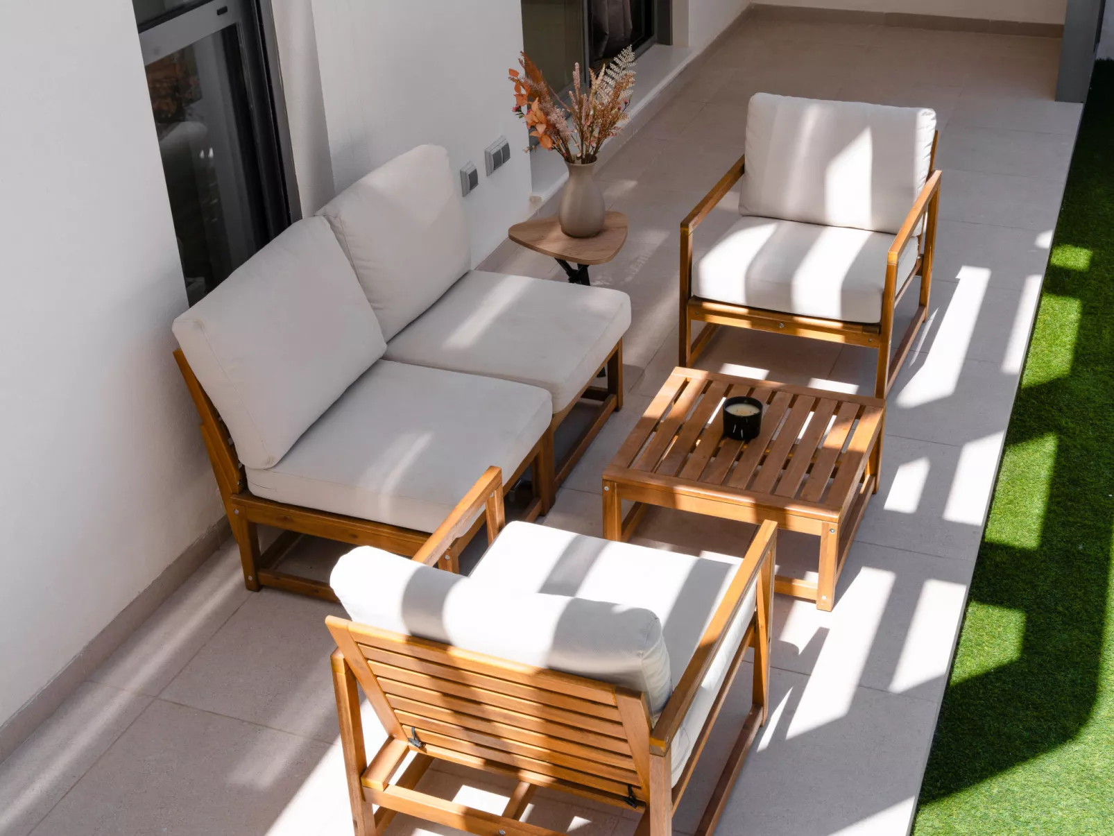 Marina Real III - Inside