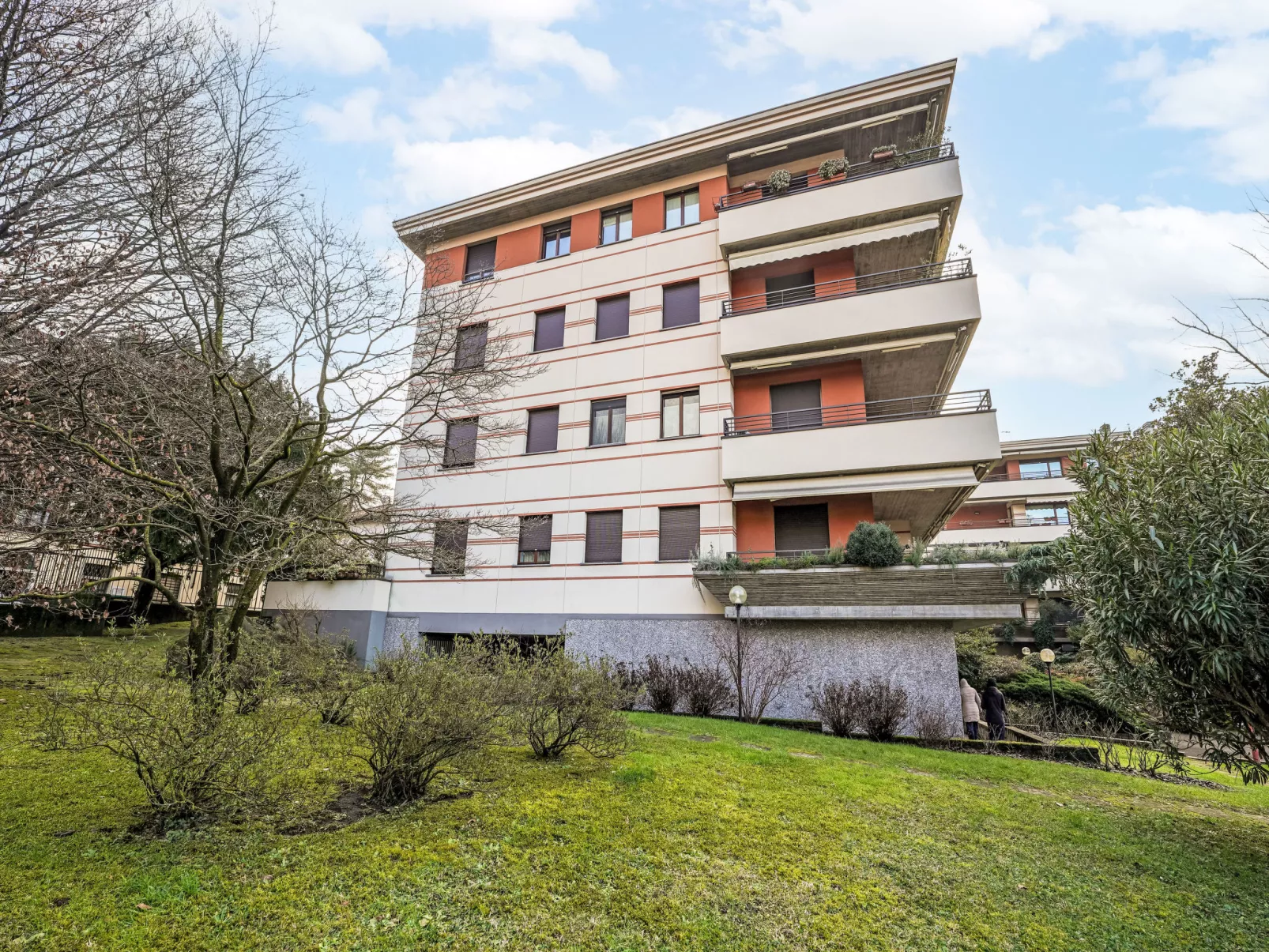 Grandmother's house - Draußen