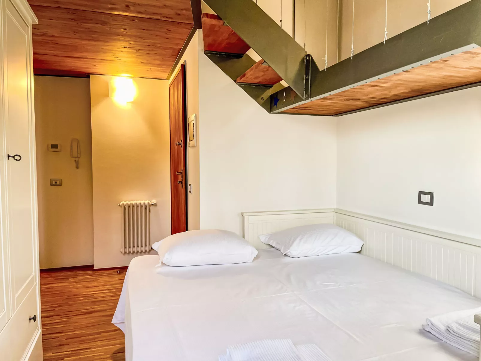 Lake View Penthouse - Dedans