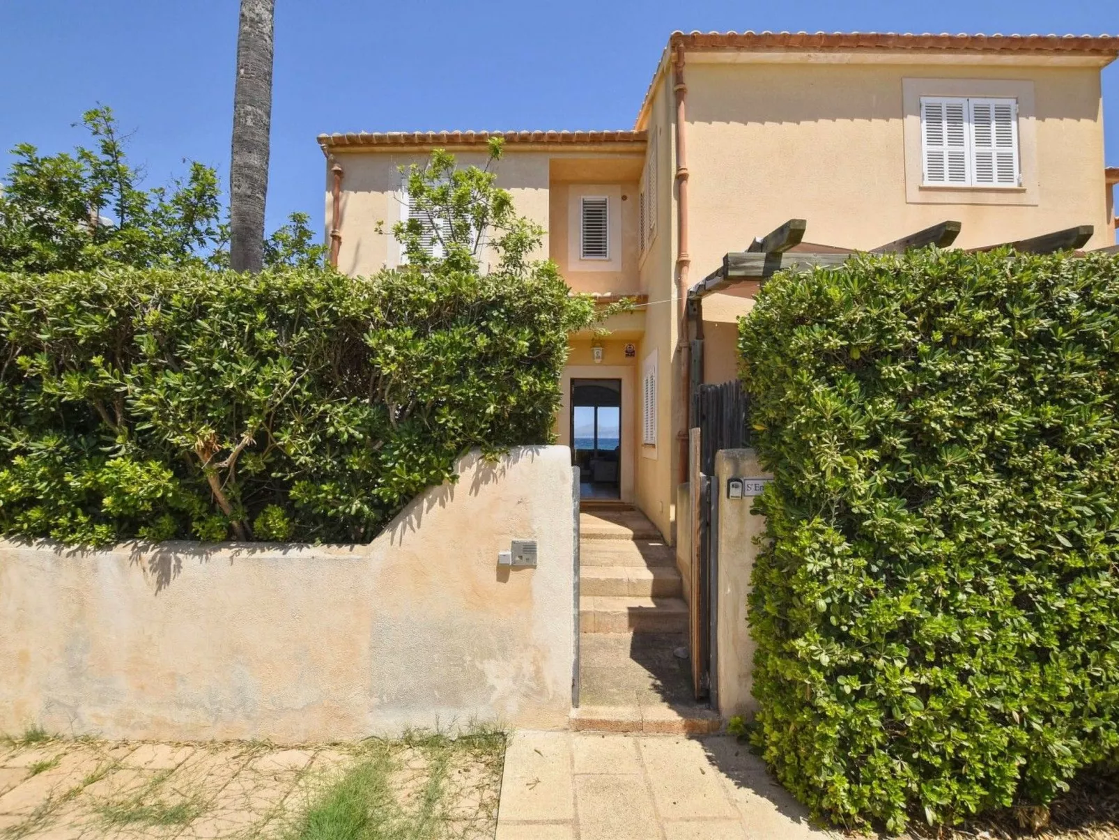 Gemütliches Ferienhaus in Urbanització S'estanyol mit Privatem Pool - Draußen