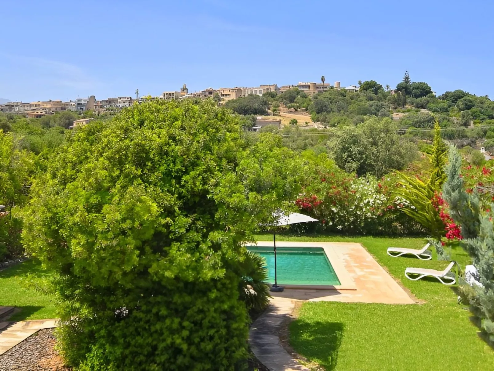 Restauriertes Landhaus in Búger - Outside