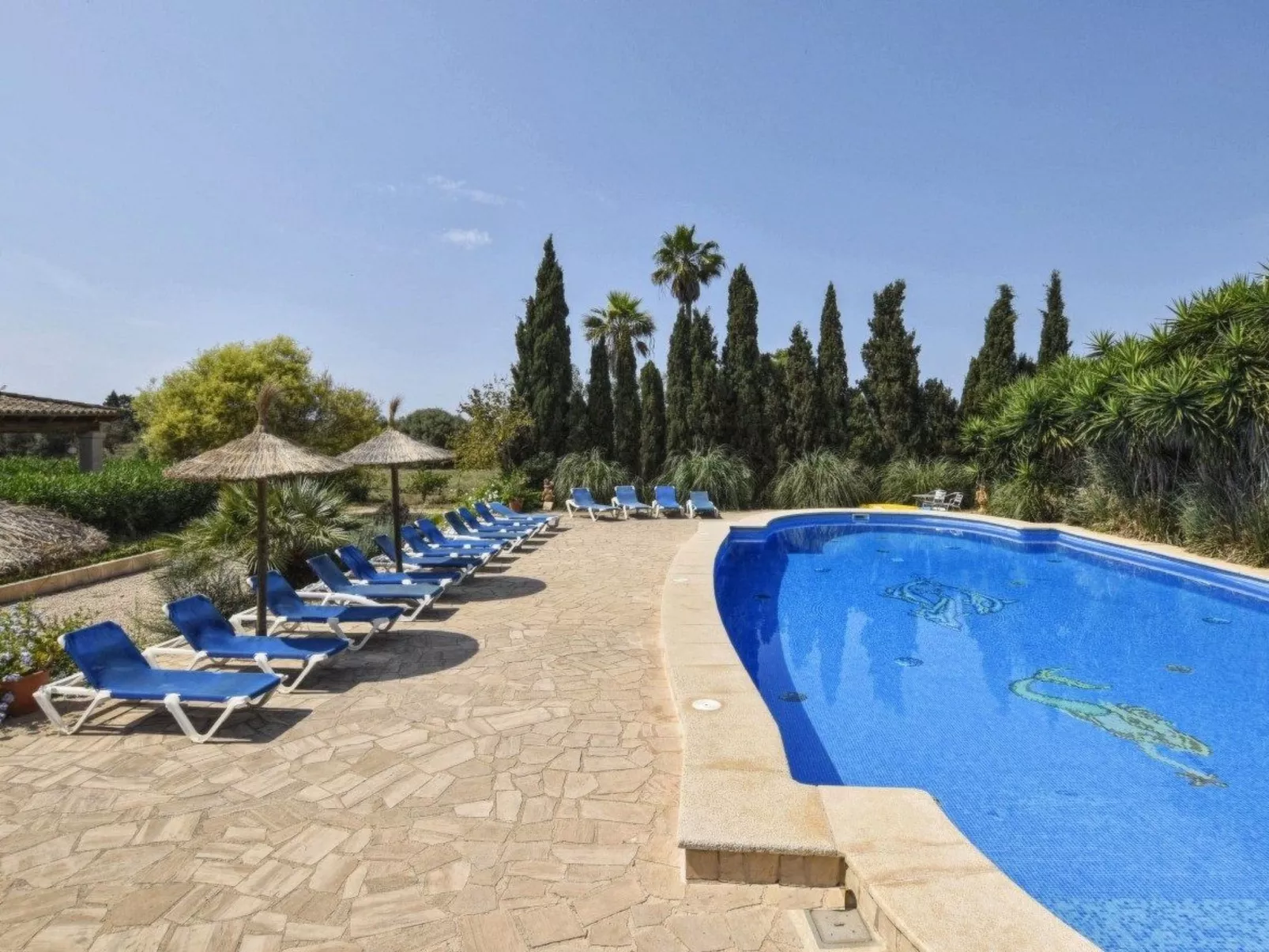 In Campos mit Privatem Pool - Draußen