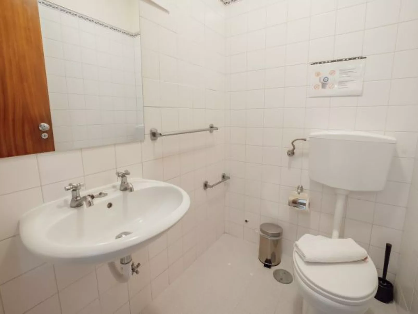 ESPINHO MODERN 3 BEDROOM APARTMENT by VACATIONY - Drinnen