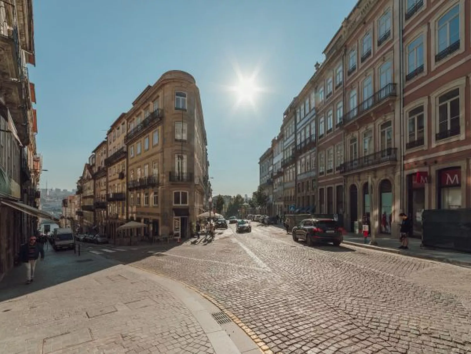 DOWNTOWN PENTHOUSE with RIVER VIEW by VACATIONY - Outside