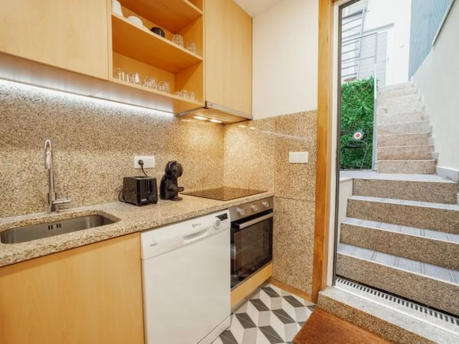 CHILLOUT TRINDADE HOME by VACATIONY - Inside