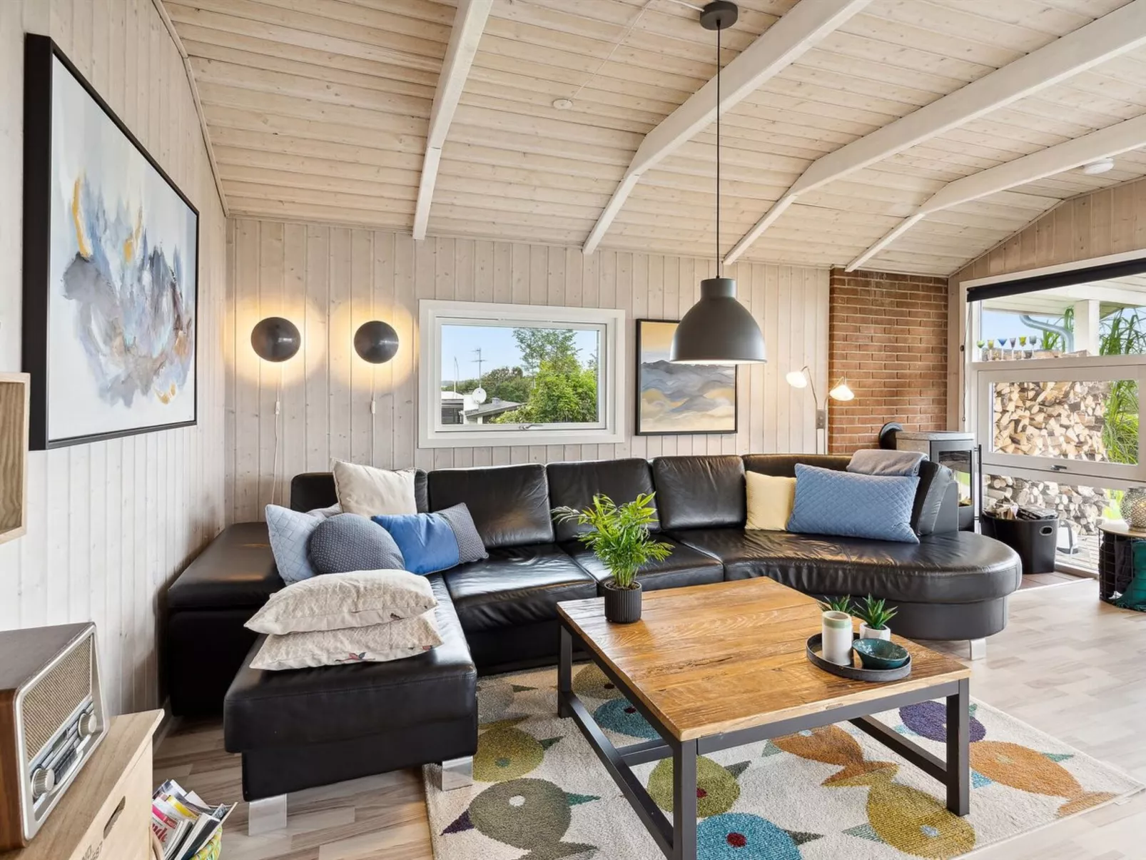 "Hjalmsvider" - 300m from the sea - Inside