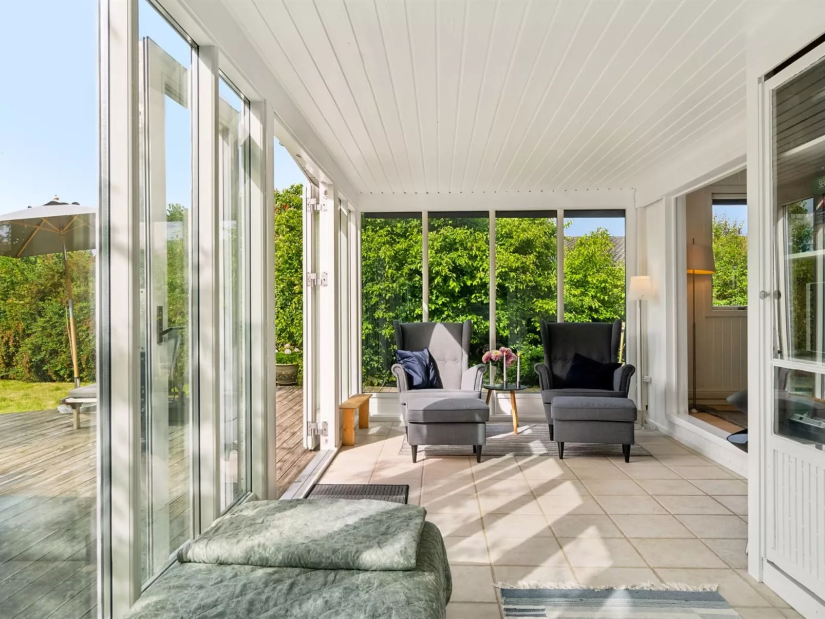 "Manko" - 250m from the sea - Drinnen