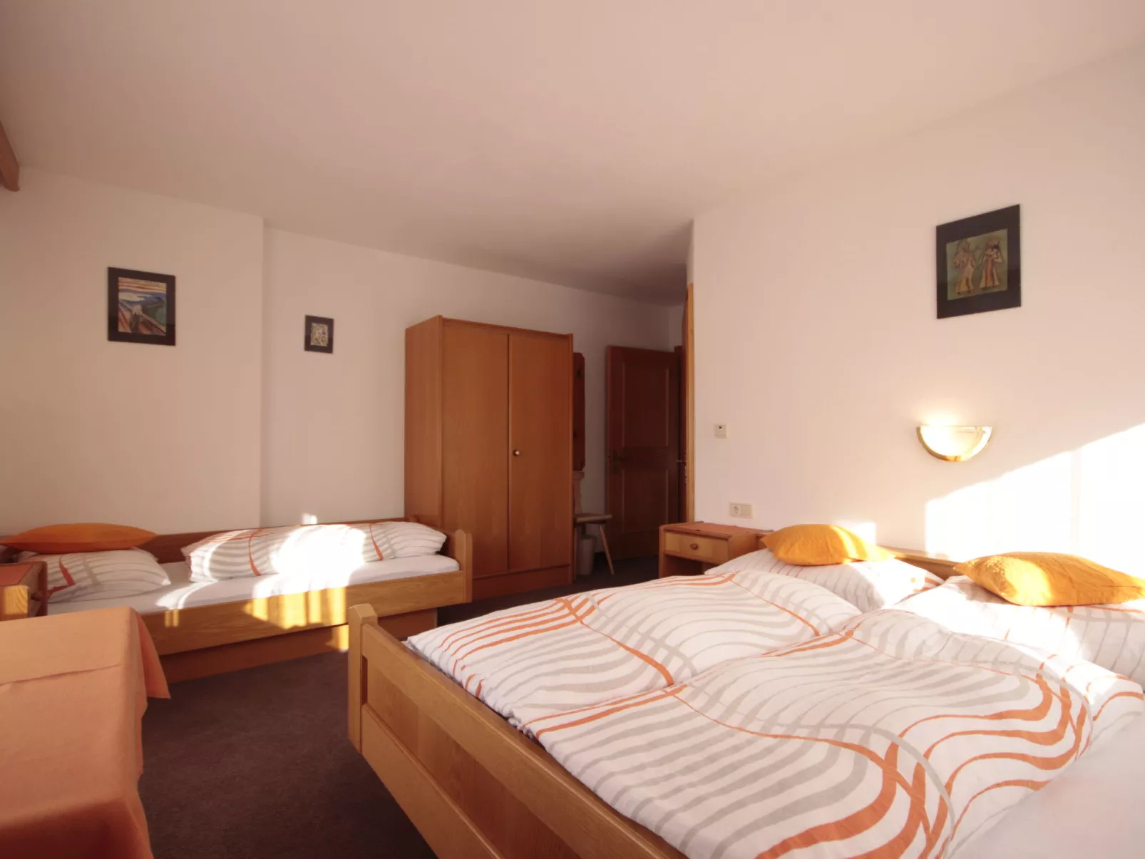 Garni Regina - Inside