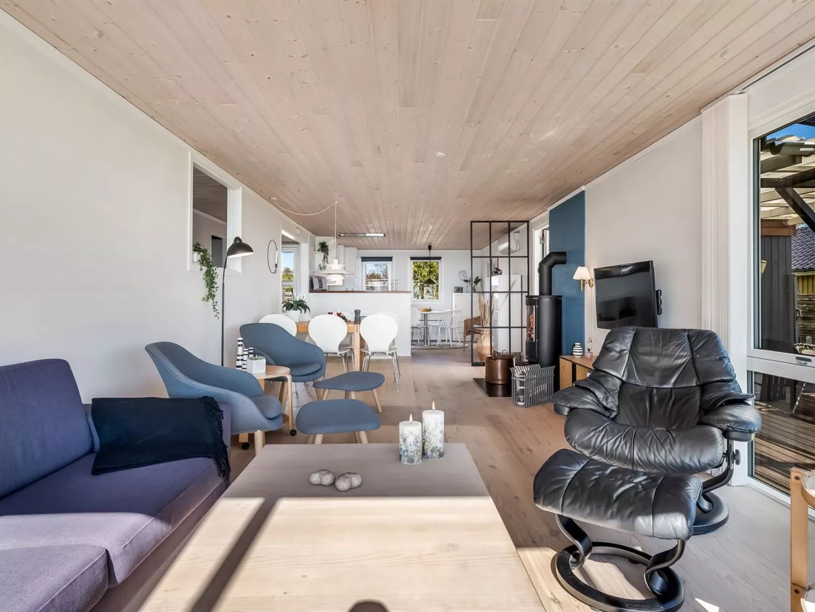 "Soini" - 50m from the sea - Dedans