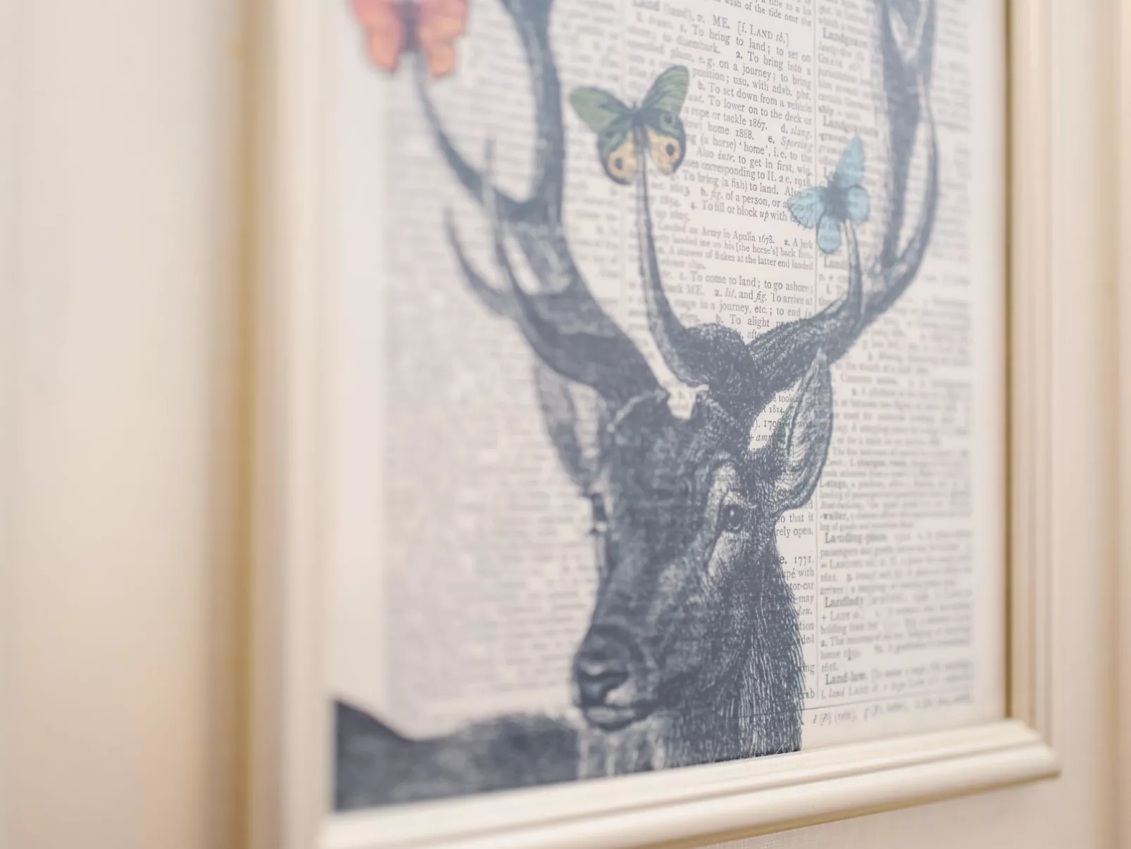 Waters Edge - Inside