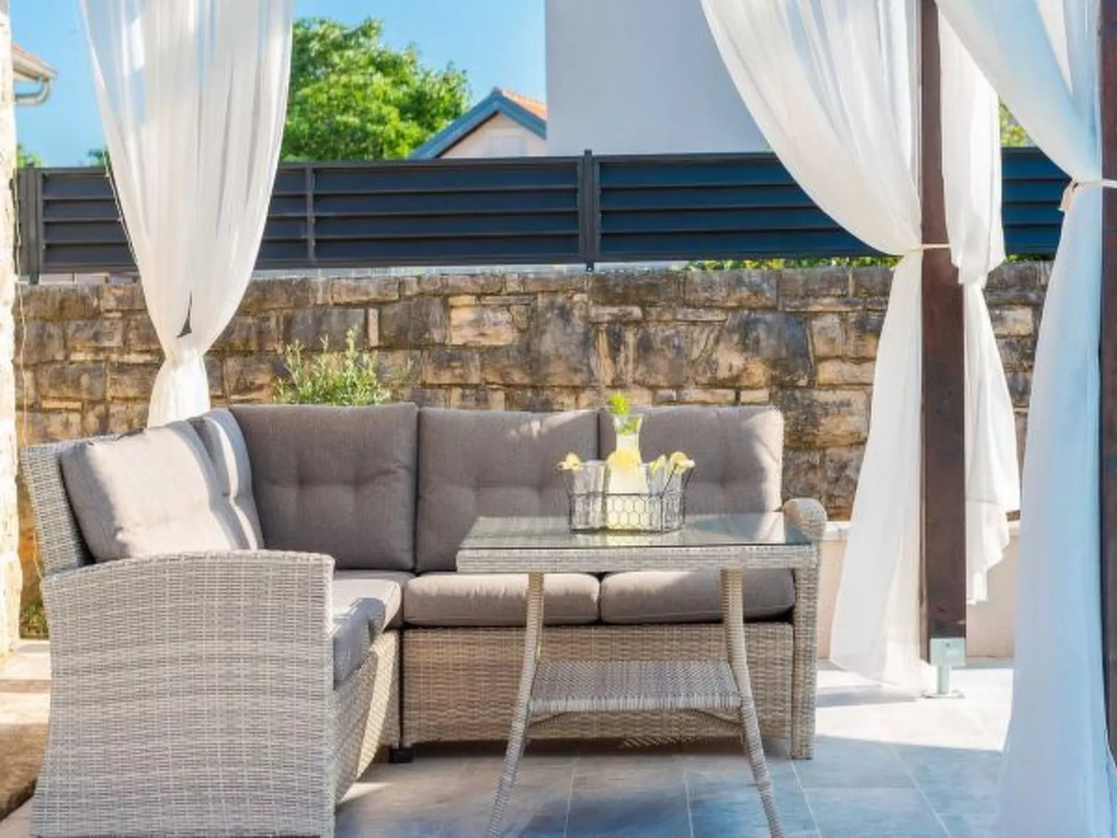 Dalmatian Holiday house Marcella with pool - Image-tags.info