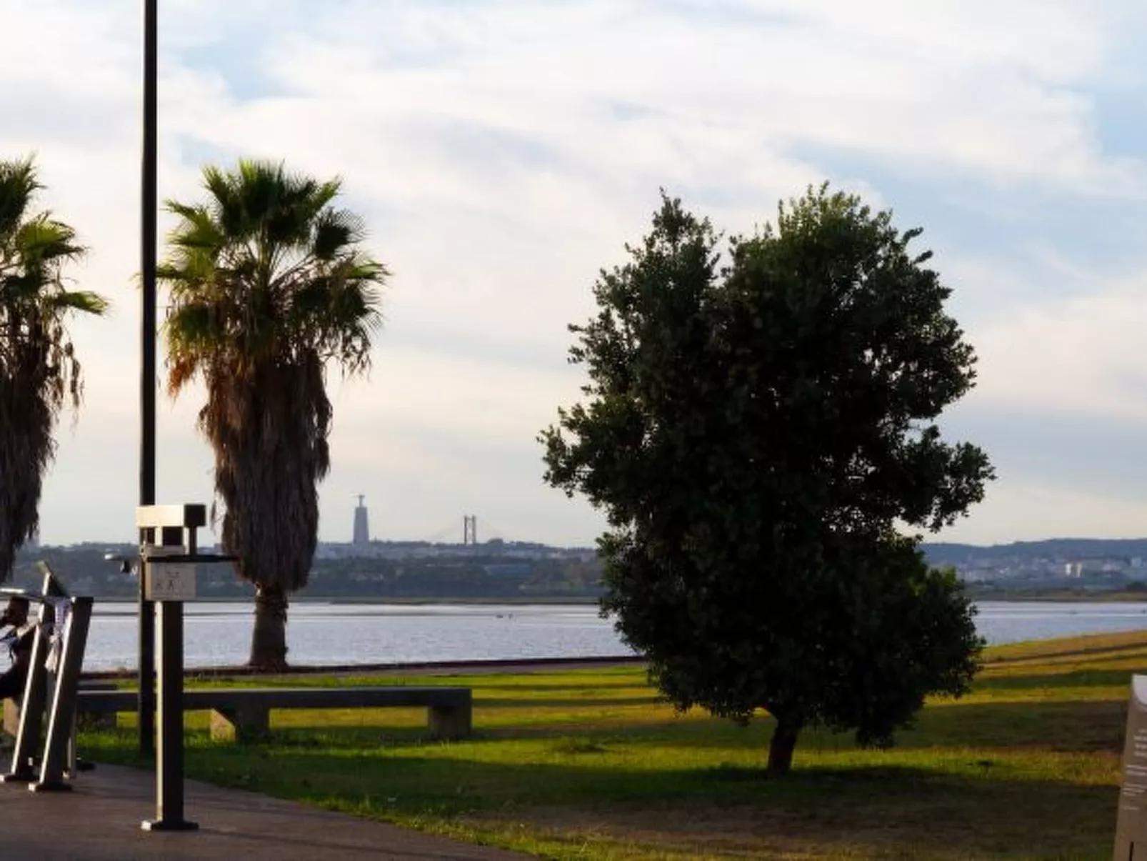 Seixal Bay Apartments - Loft - Outside