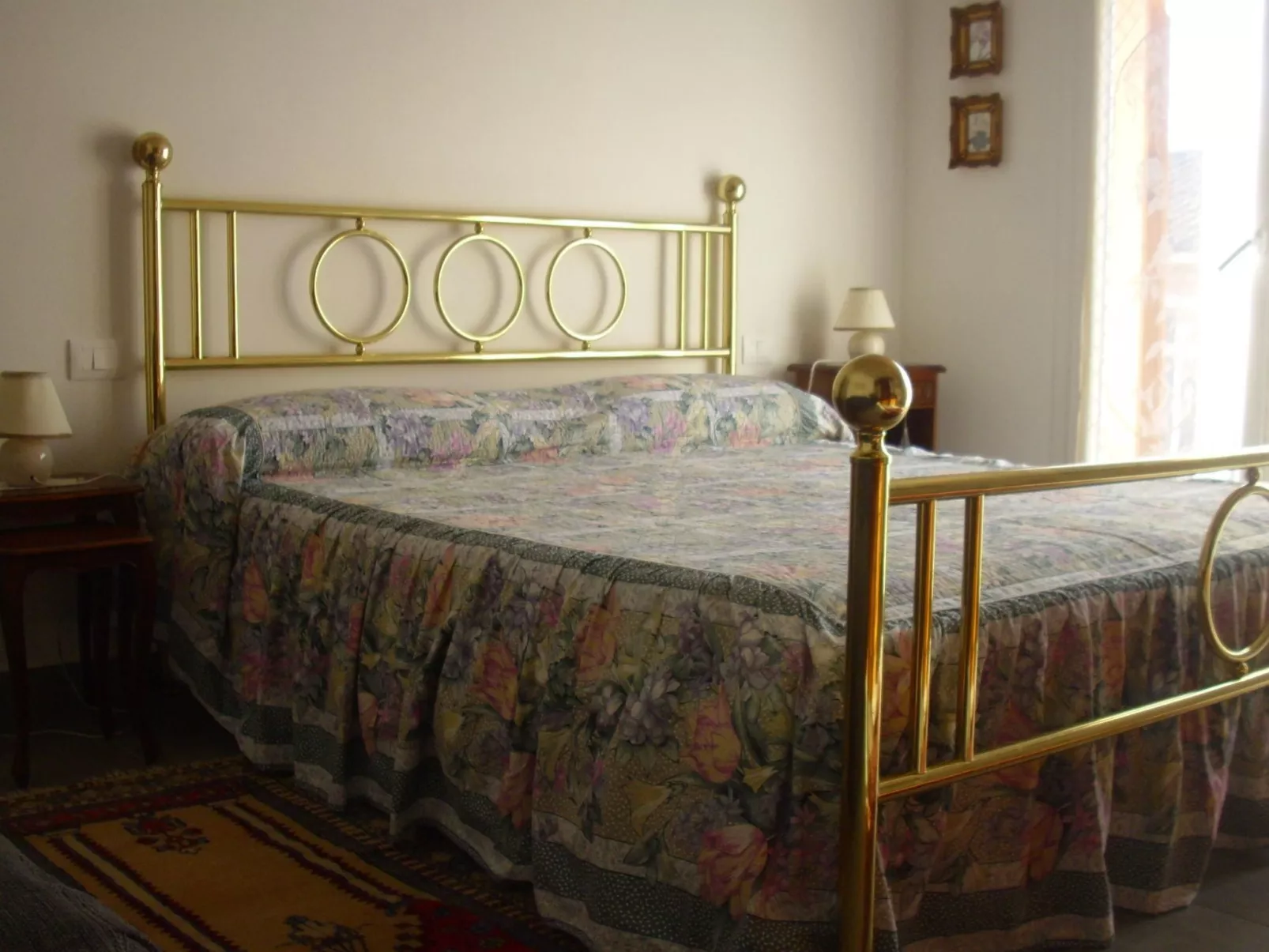 Ferienzimmer 'Mansarda Lina' mit Terrasse - Dedans