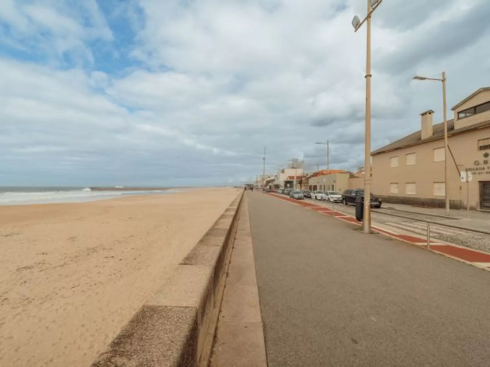 ESPINHO SEAWALK AND SEAVIEW by VACATIONY - Outside