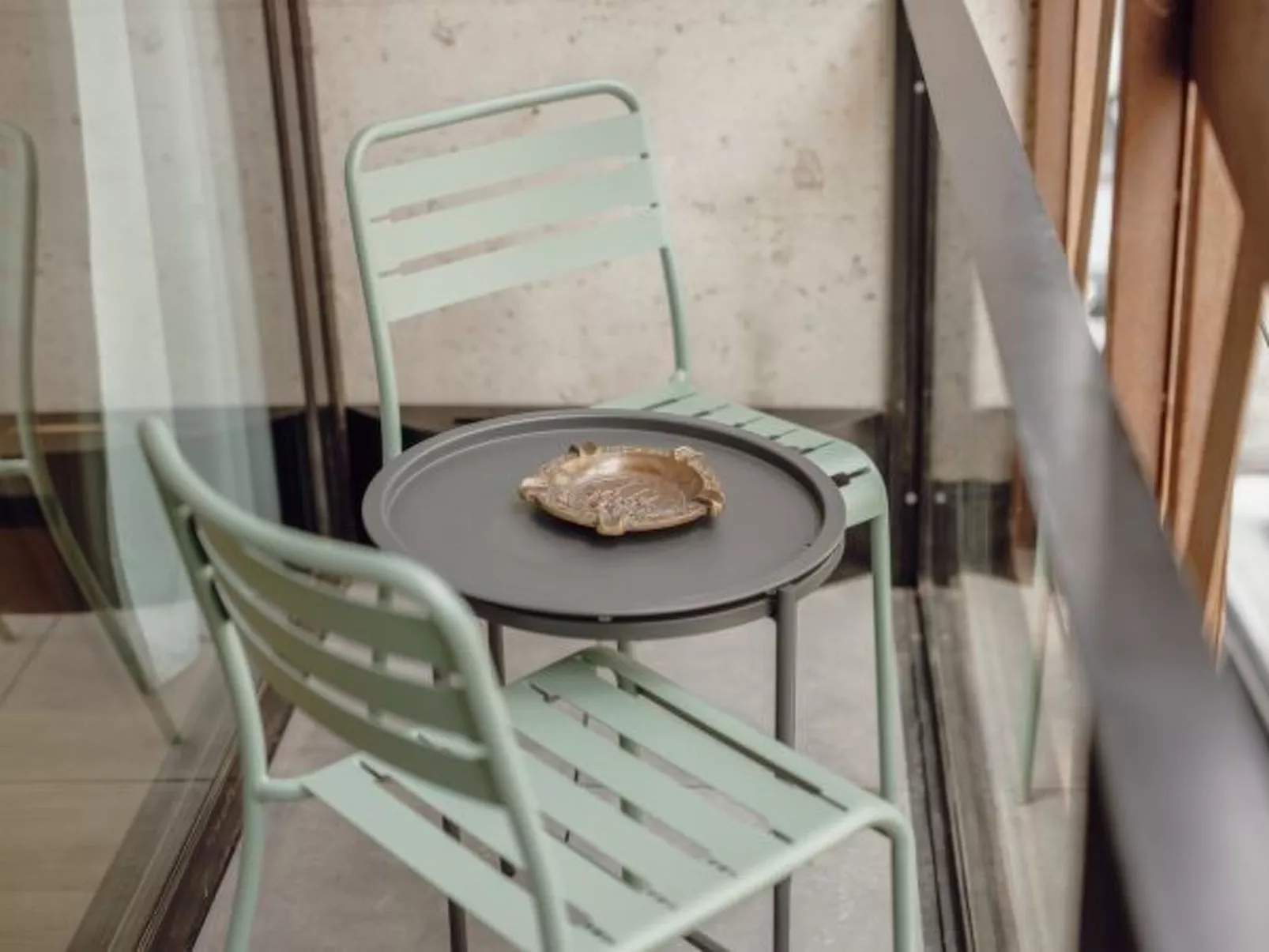 CITY CENTER PREMIUM with GARAGE by VACATIONY - Inside