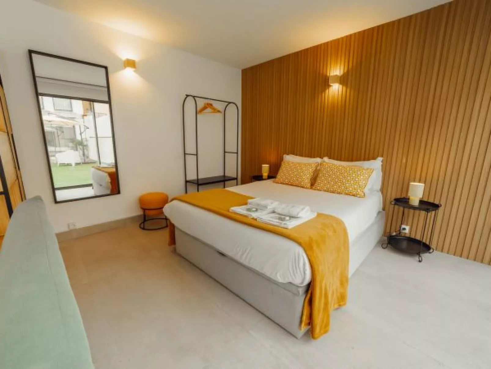 GAIA PREMIUM A WITH TERRACE by VACATIONY - Inside