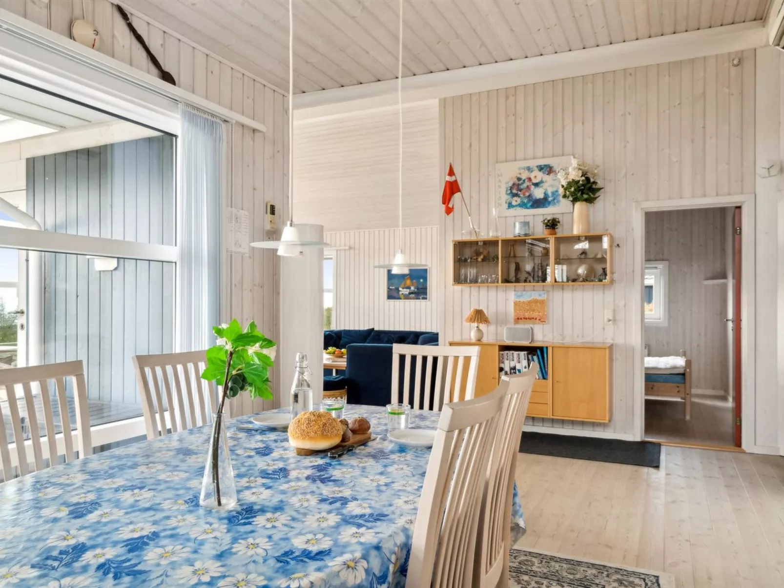 "Gjuro" - 800m from the sea - Inside