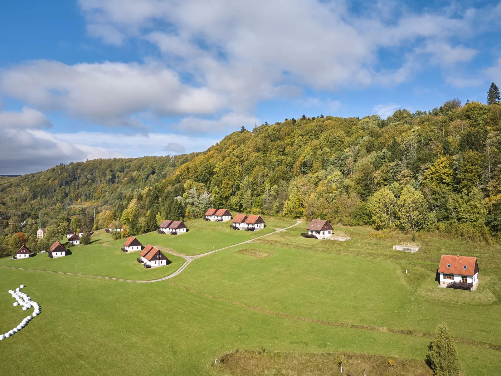 Green Valley Park Stárkov 9 - Umgebung