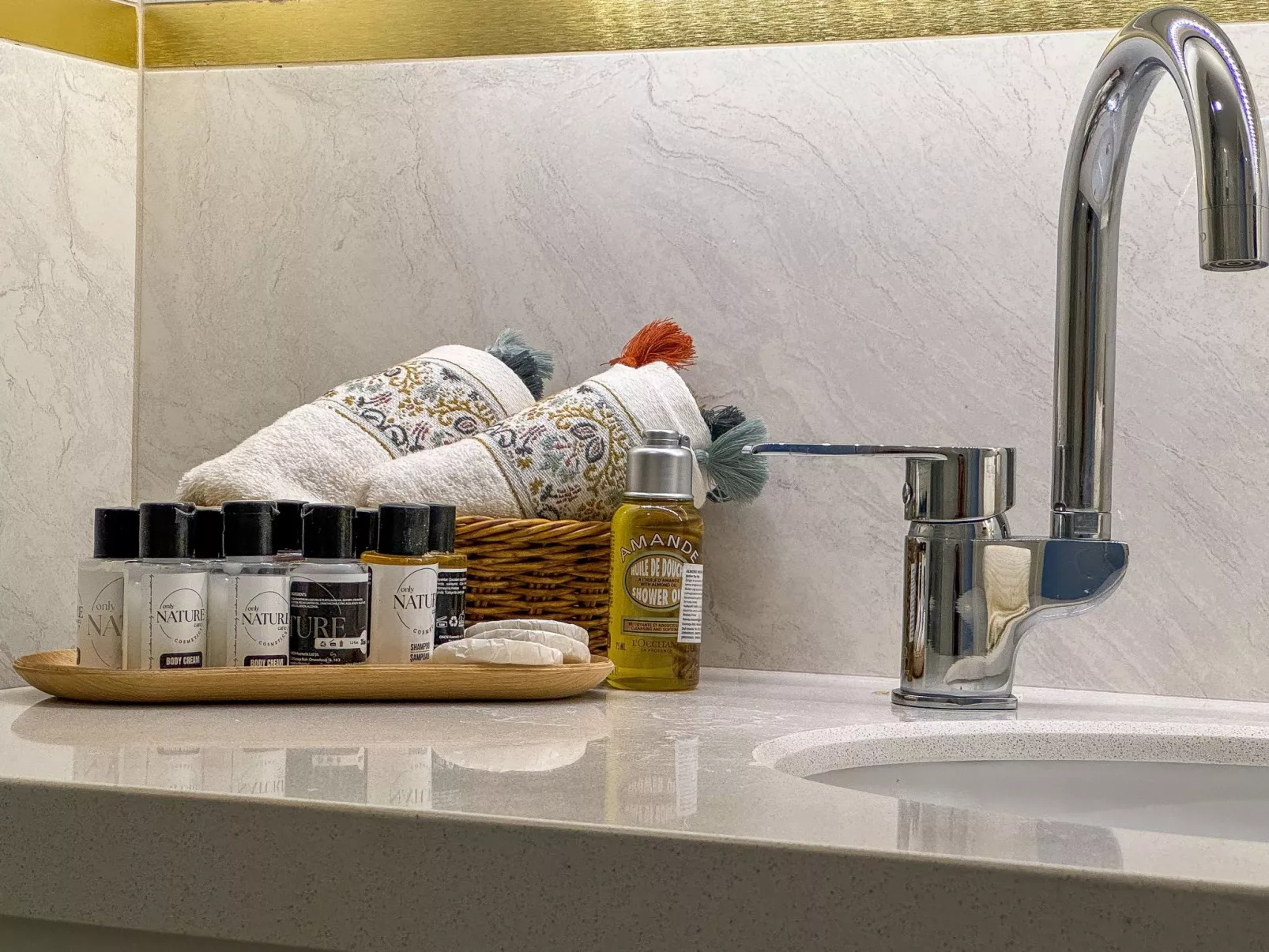 Qoople Elite 4 Elize 8 neue Wohnung im Stadtzentrum - Dedans