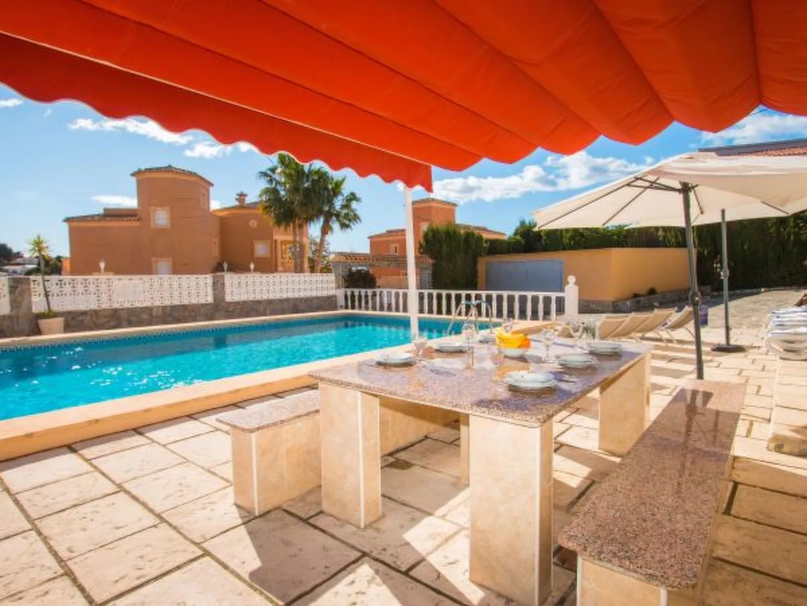 Villa Zelda - PlusHolidays - Image-tags.info