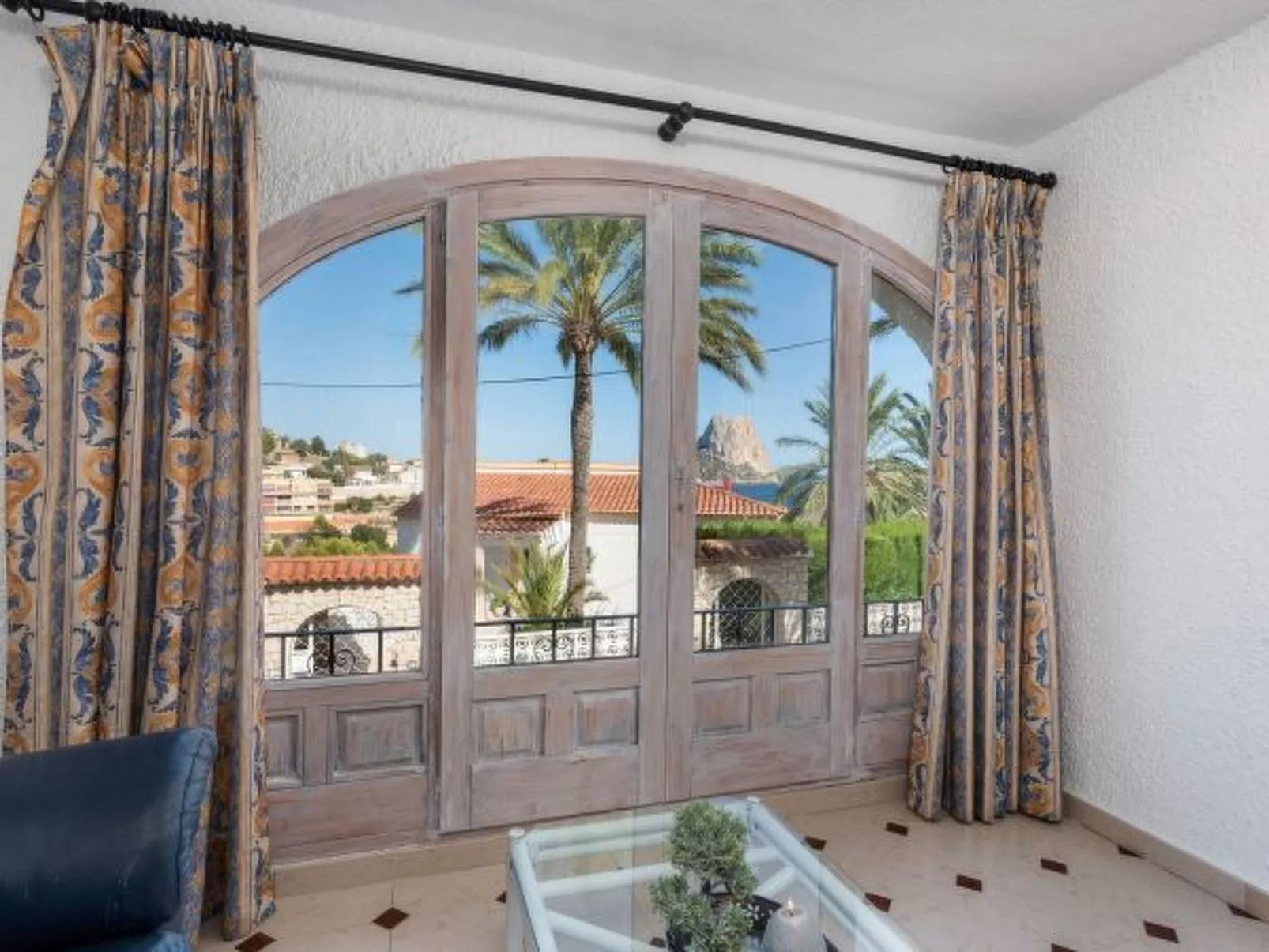 Villa Aloe - Plus - Image-tags.info