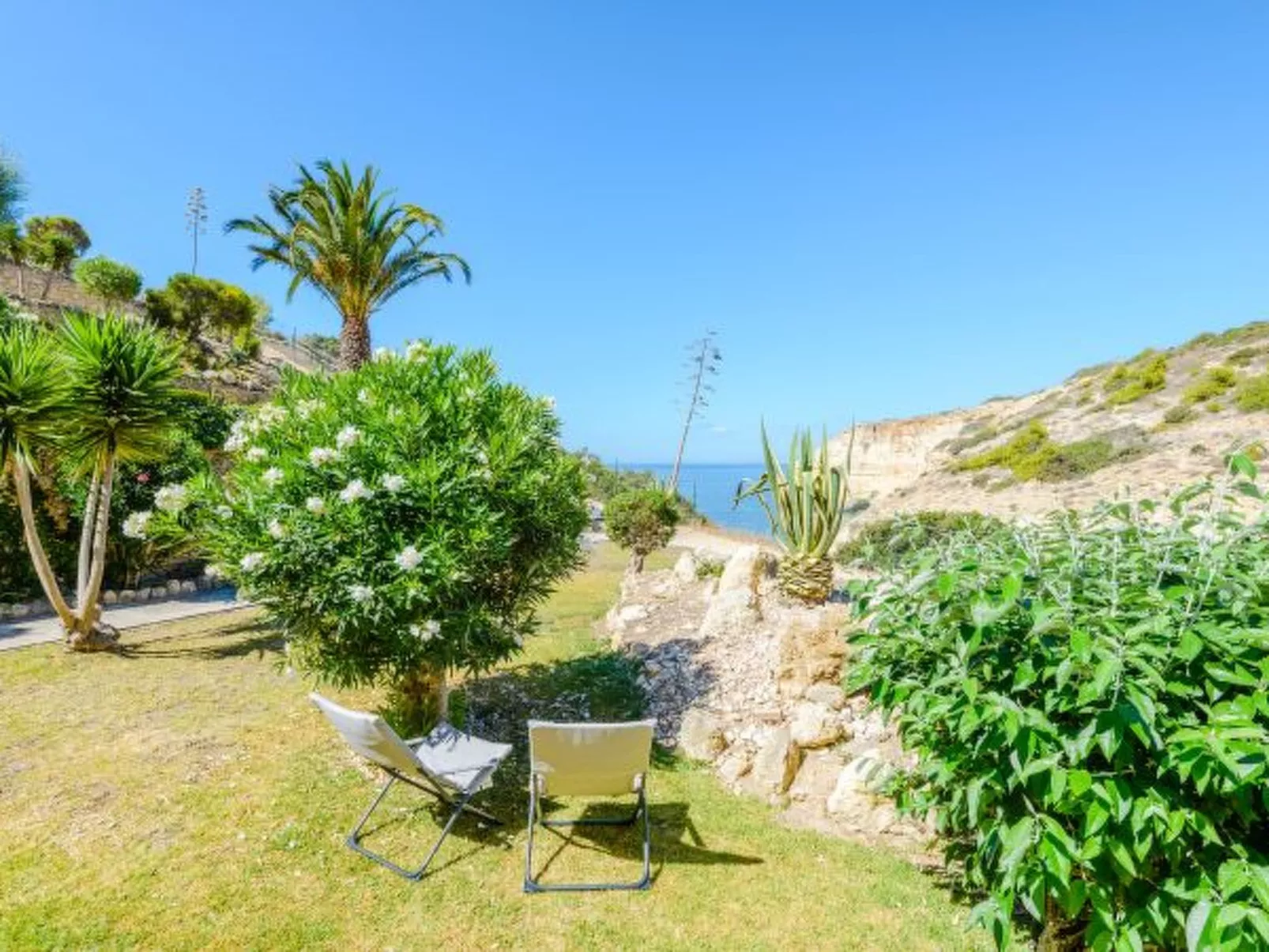 The Little Paradise with Sea Views - Outside