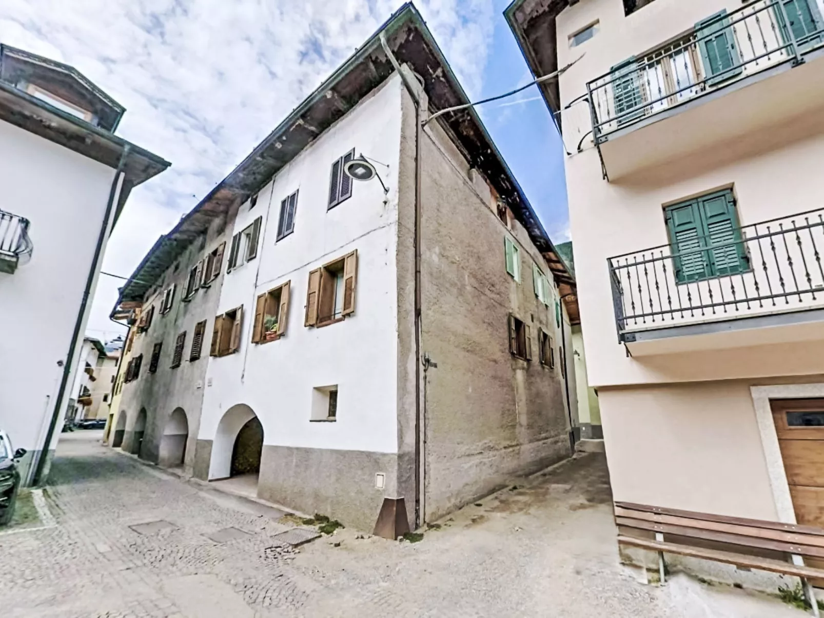 Catherine - Draußen