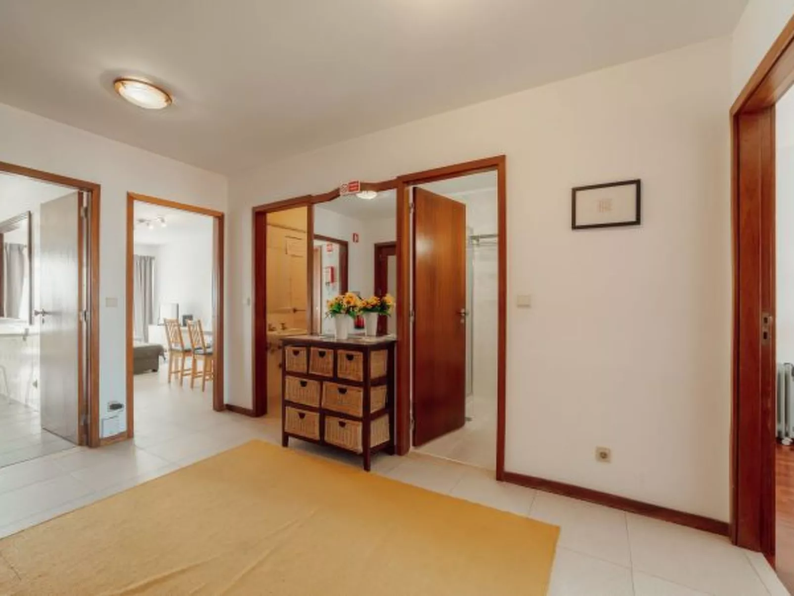 ESPINHO MODERN 3 BEDROOM APARTMENT by VACATIONY - Drinnen