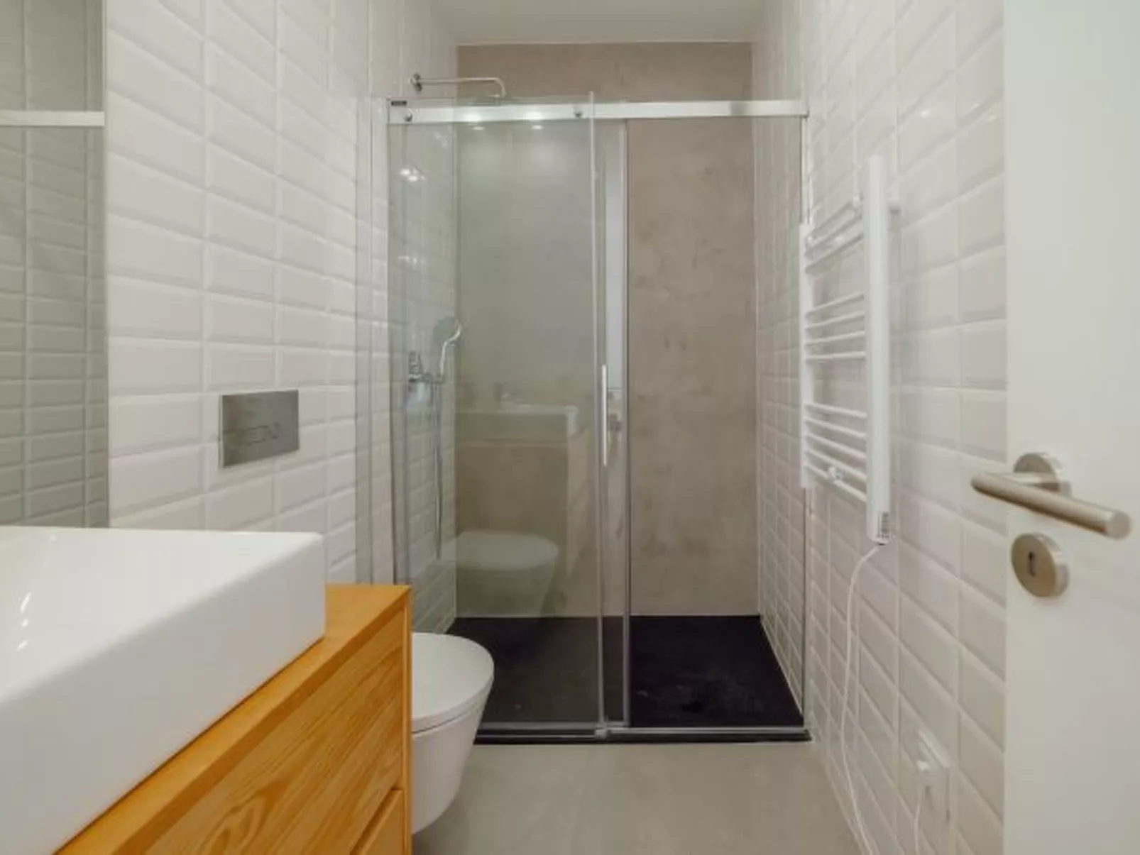 COURTYARD OPORTO DESIGN APARTMENT H - Inside