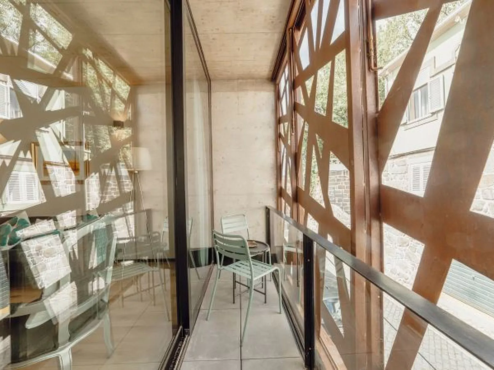 CITY CENTER PREMIUM with GARAGE by VACATIONY - Inside