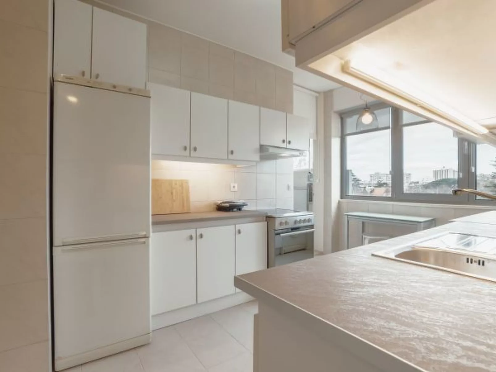 GRAND BOTANIC GARDEN APARTMENT by VACATIONY - Inside