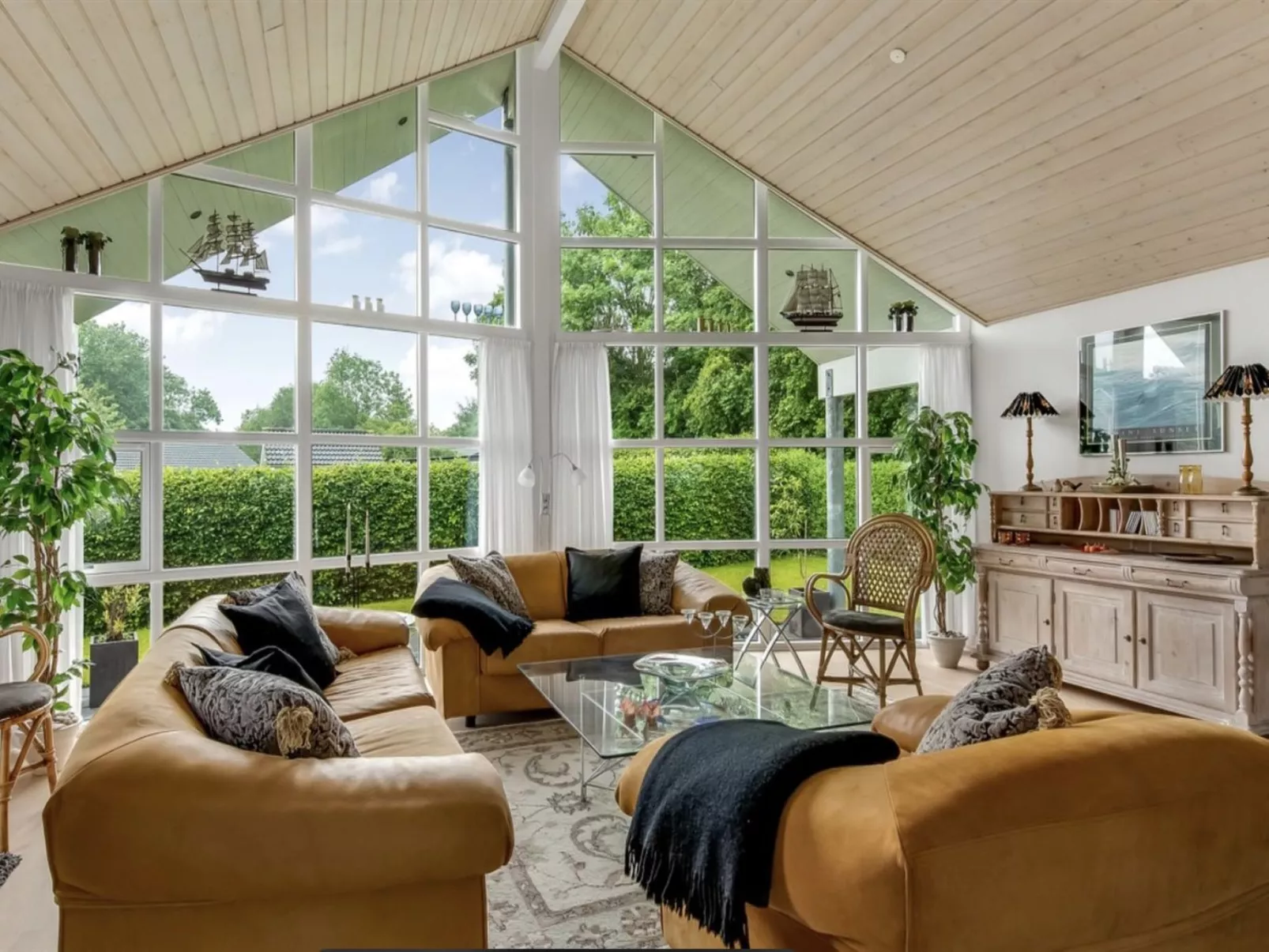 "Elizabeth" - 175m from the sea - Drinnen