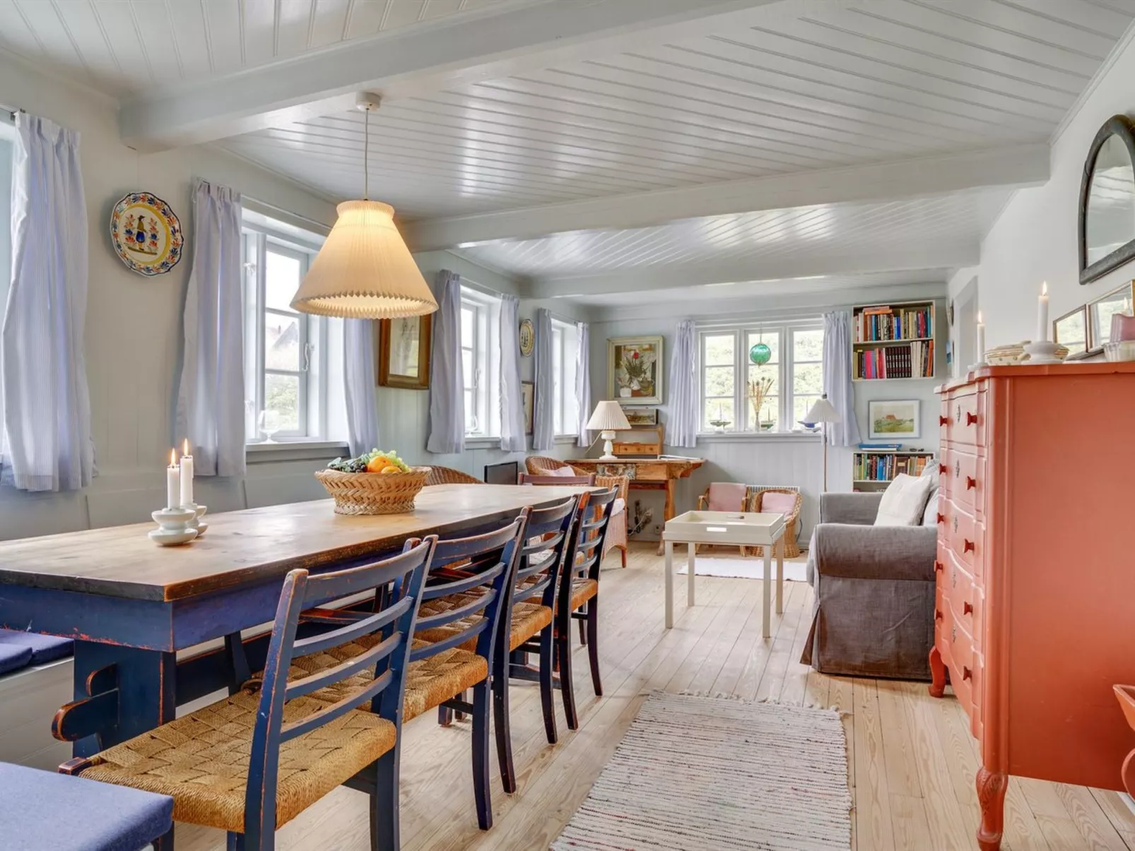 "Kuse" - 25m from the sea - Inside