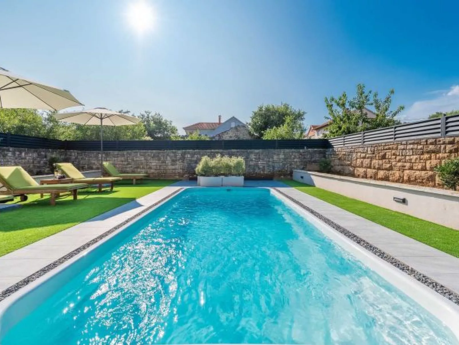 Dalmatian Holiday house Marcella with pool - Image-tags.info