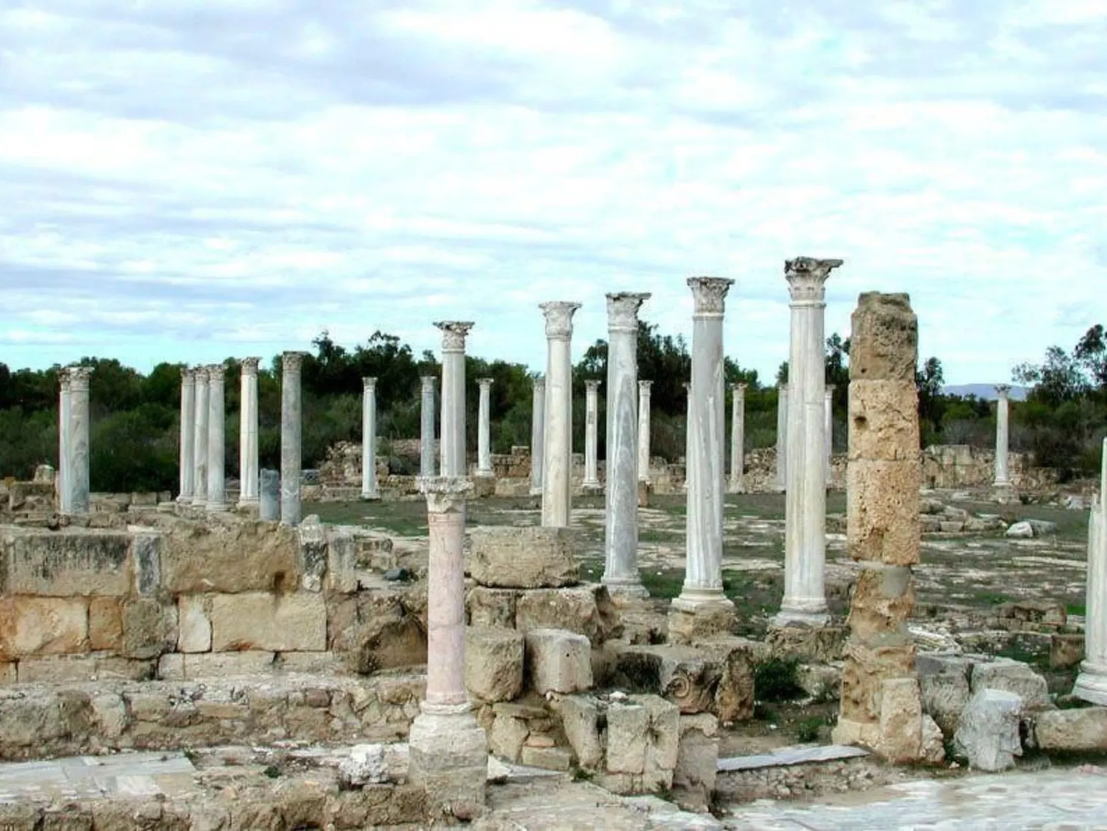 Ferienvilla mit Blick auf das Wasser - Draußen