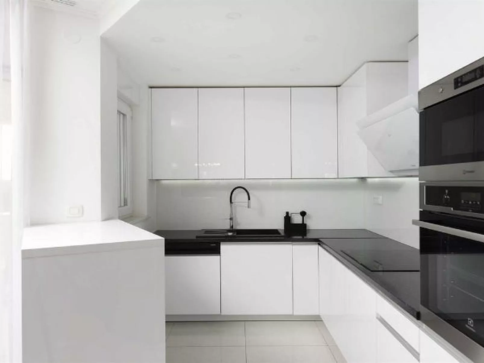 Villa Amfora with heated pool, wellness and tennis - Image-tags.info