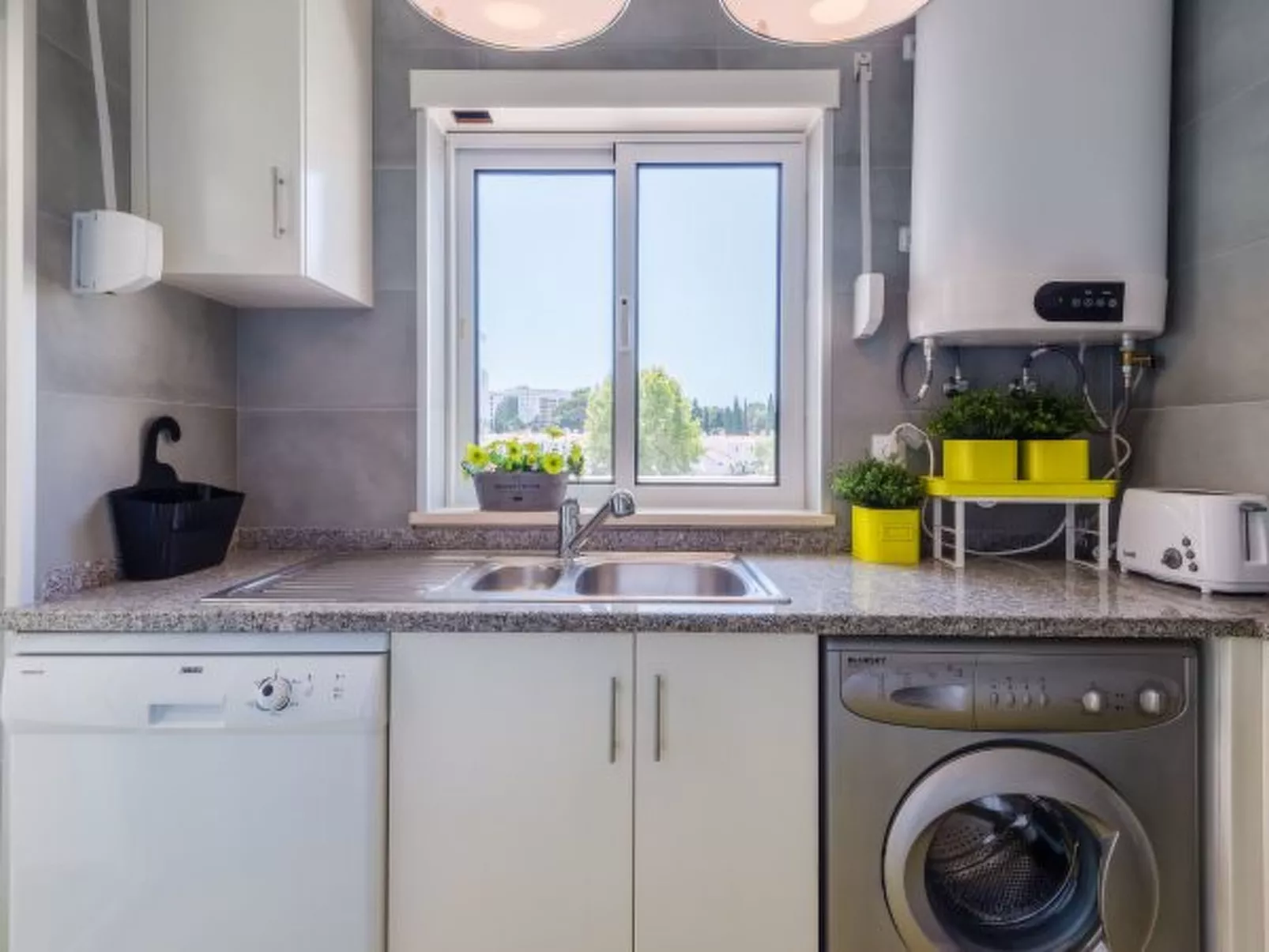 Alfamar Apartment at Praia da Falesia - Inside