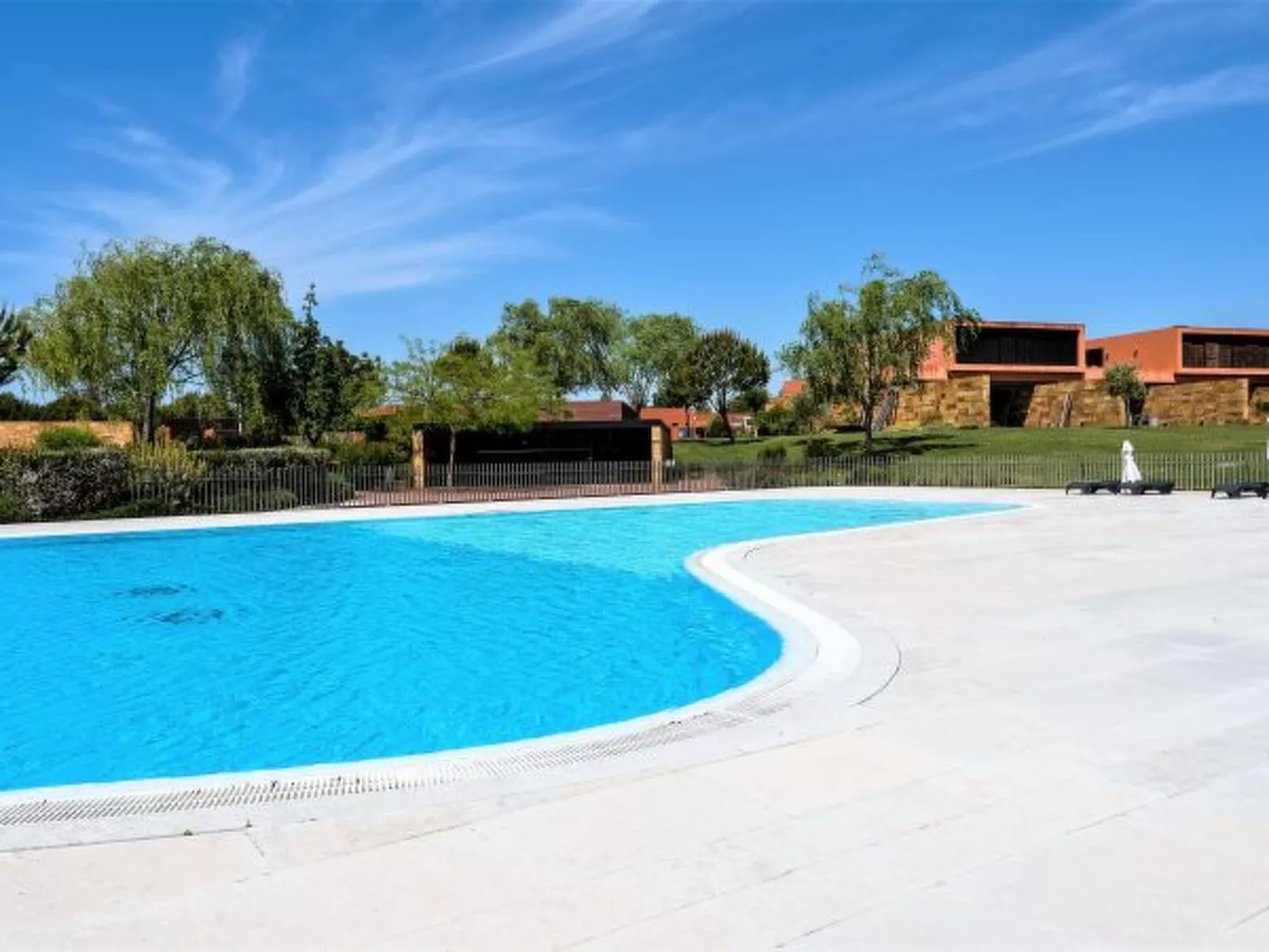 L'Orangerie - Outside