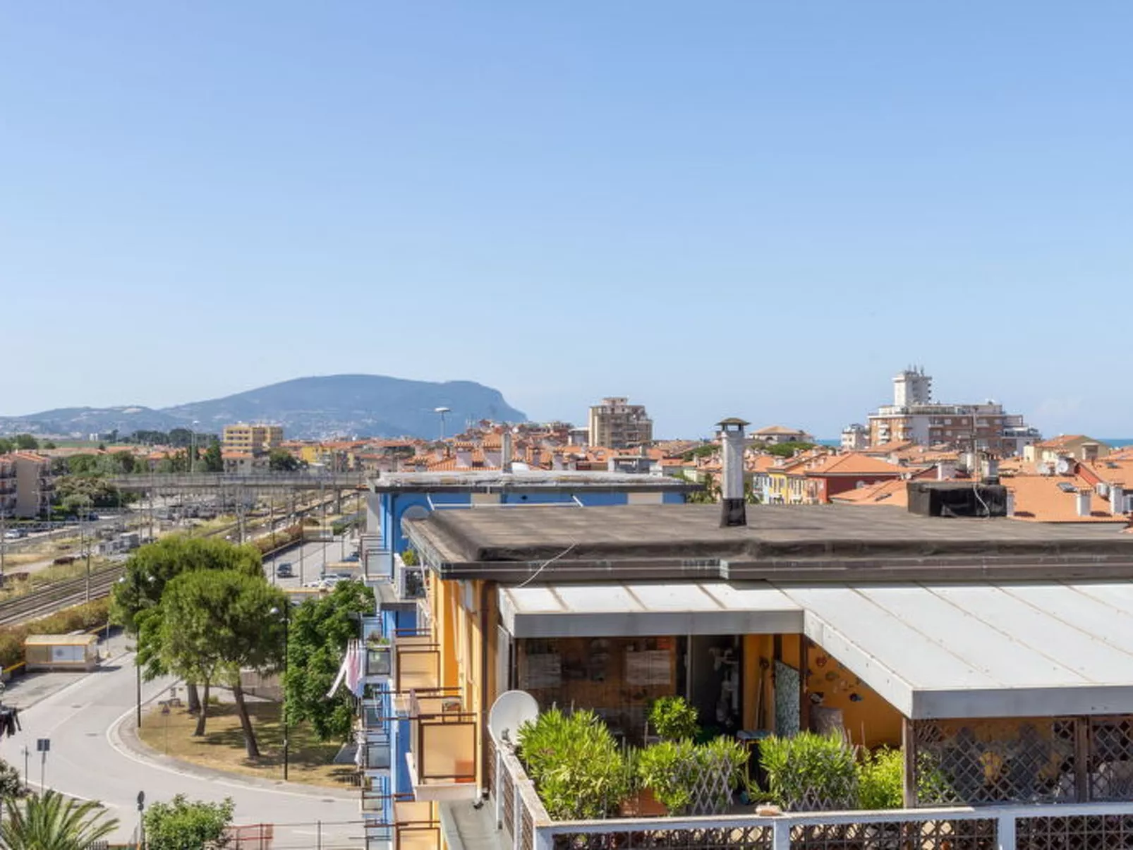 Conero Bluloft - Dehors