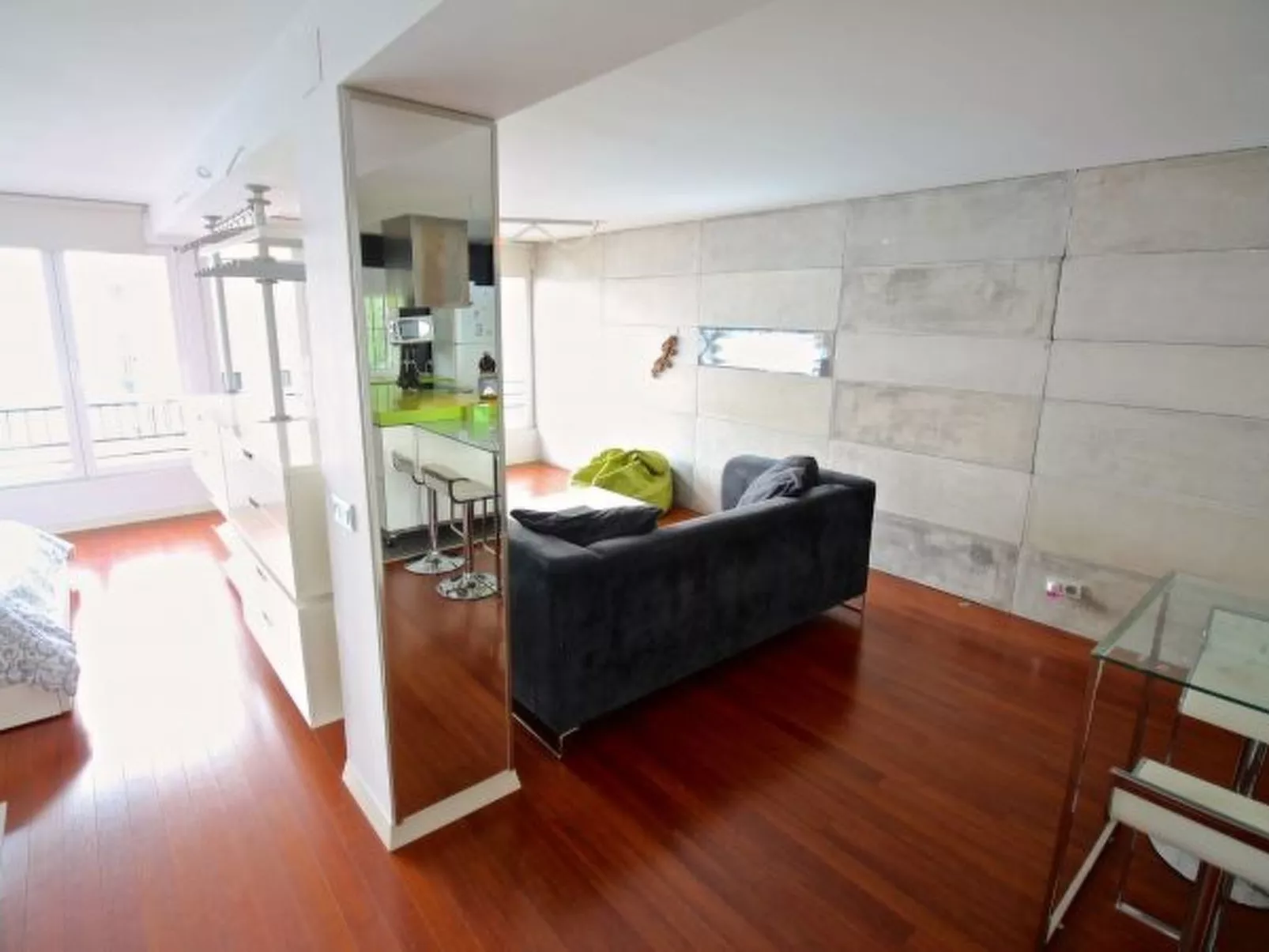 LOFT CON VISTAS AL MAR - Dedans