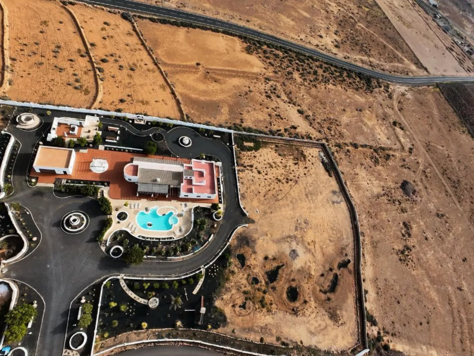 Villa mit privatem Pool - Draußen