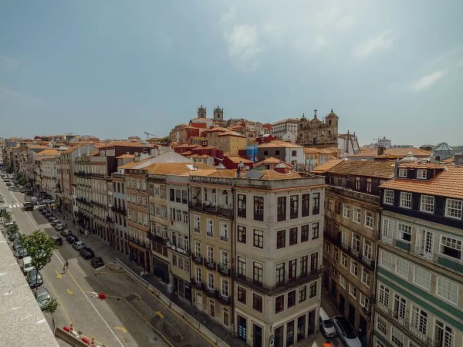 DOWNTOWN PENTHOUSE with RIVER VIEW by VACATIONY - Outside