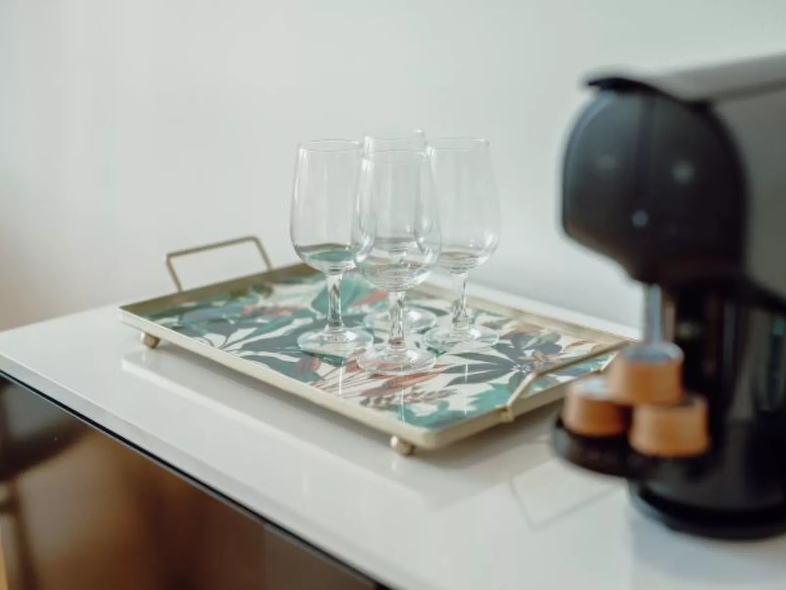 DOWNTOWN PREMIUM APARTMENT by VACATIONY - Drinnen