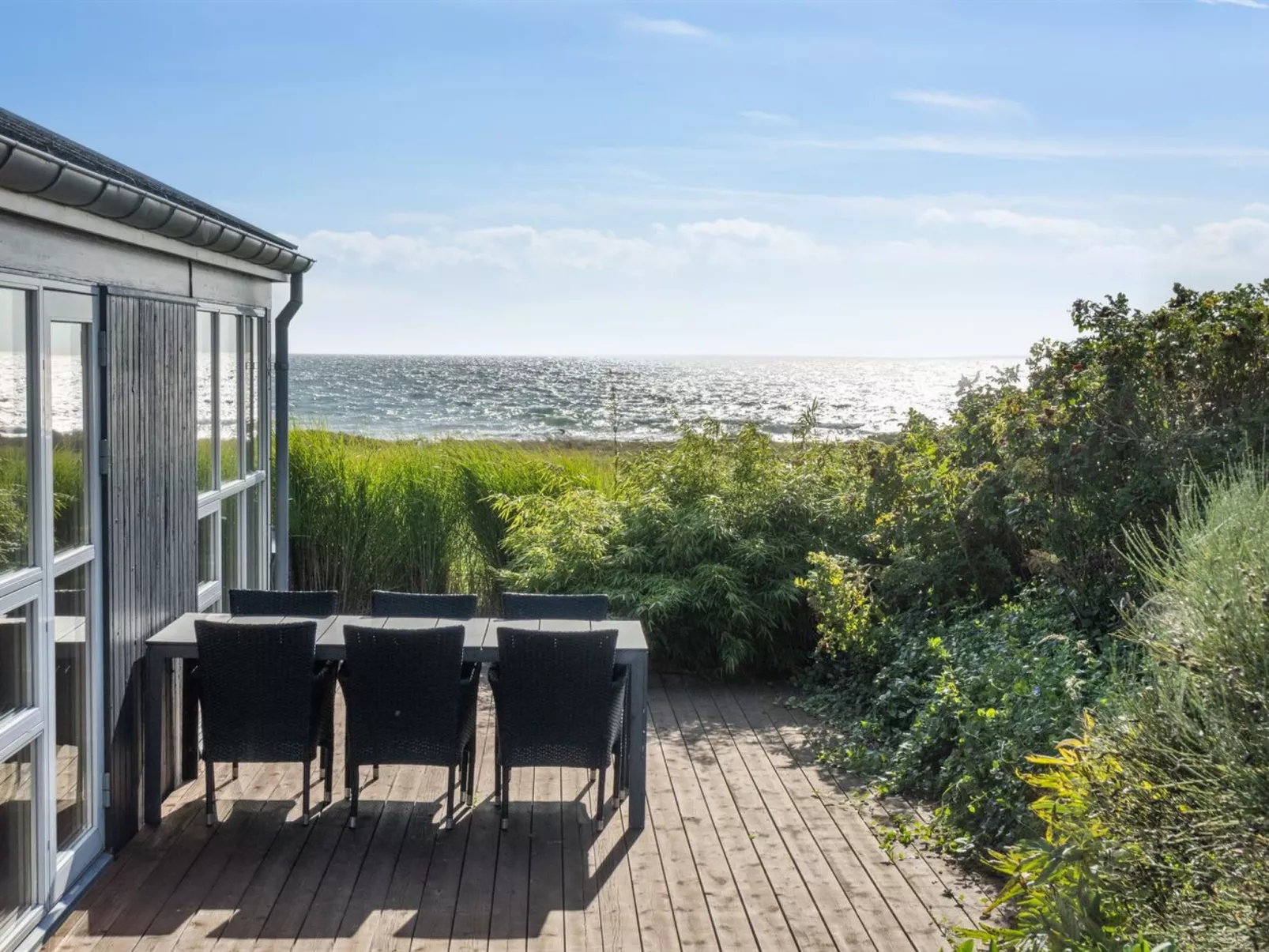 "Iivari" - 70m from the sea - Outside