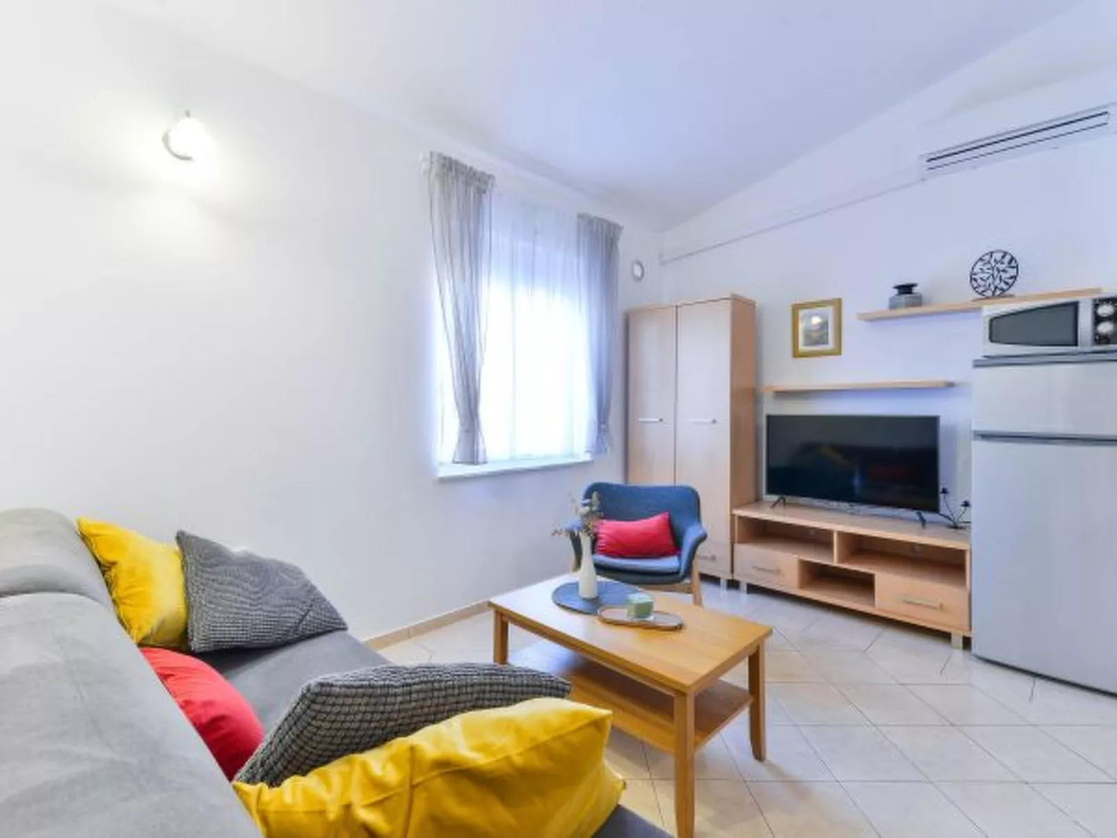 Holiday Apartment Inga Brown with exit to the beac - Image-tags.info