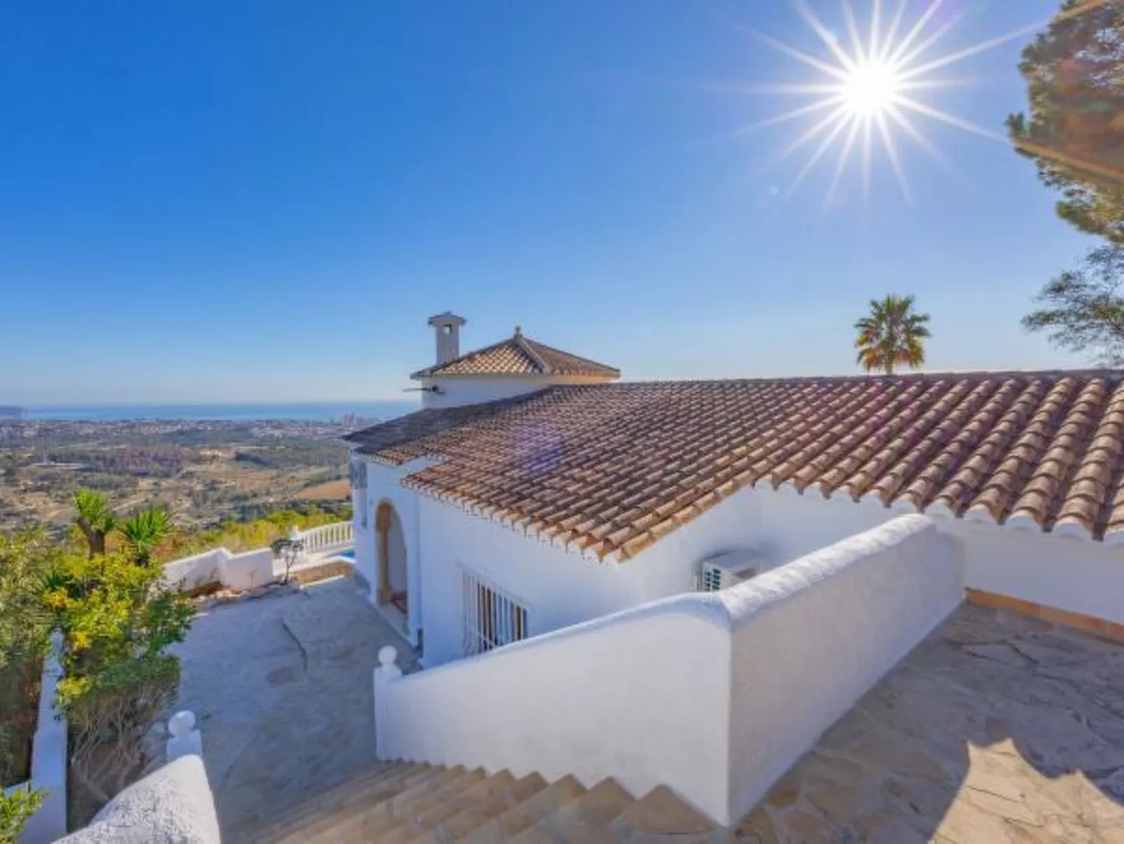 Villa Lehman - PlusHolidays - Image-tags.info