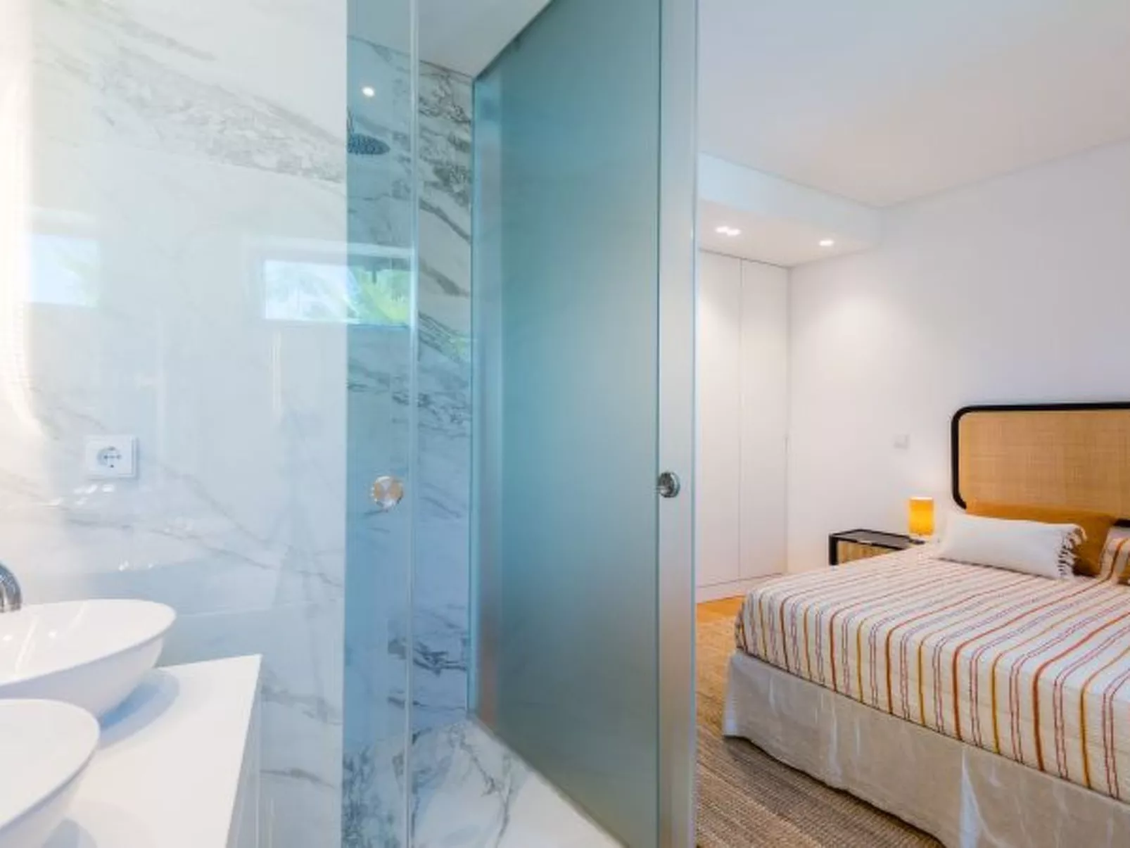 Lakes 24 at Praia da Falesia Vilamoura - Inside