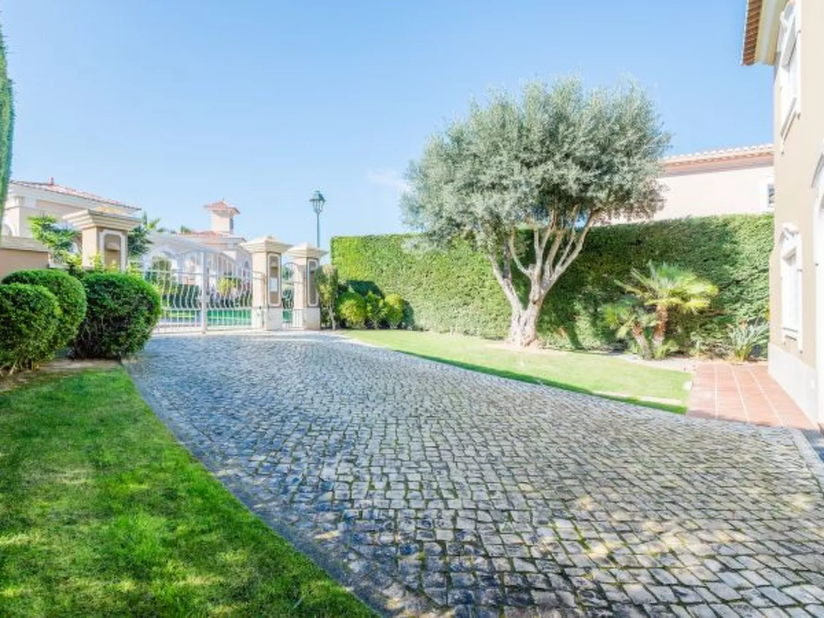 Boavista Golf and Spa Resort - Luxury Villa - Outside