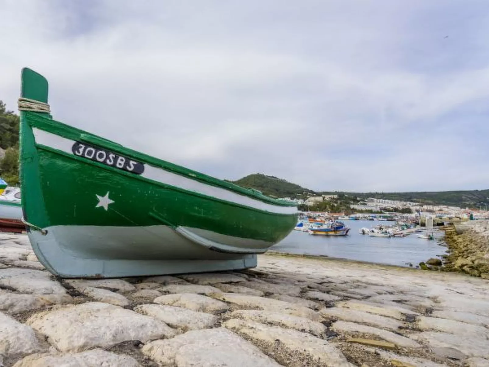 Sesimbra Prime Apartment - Outside